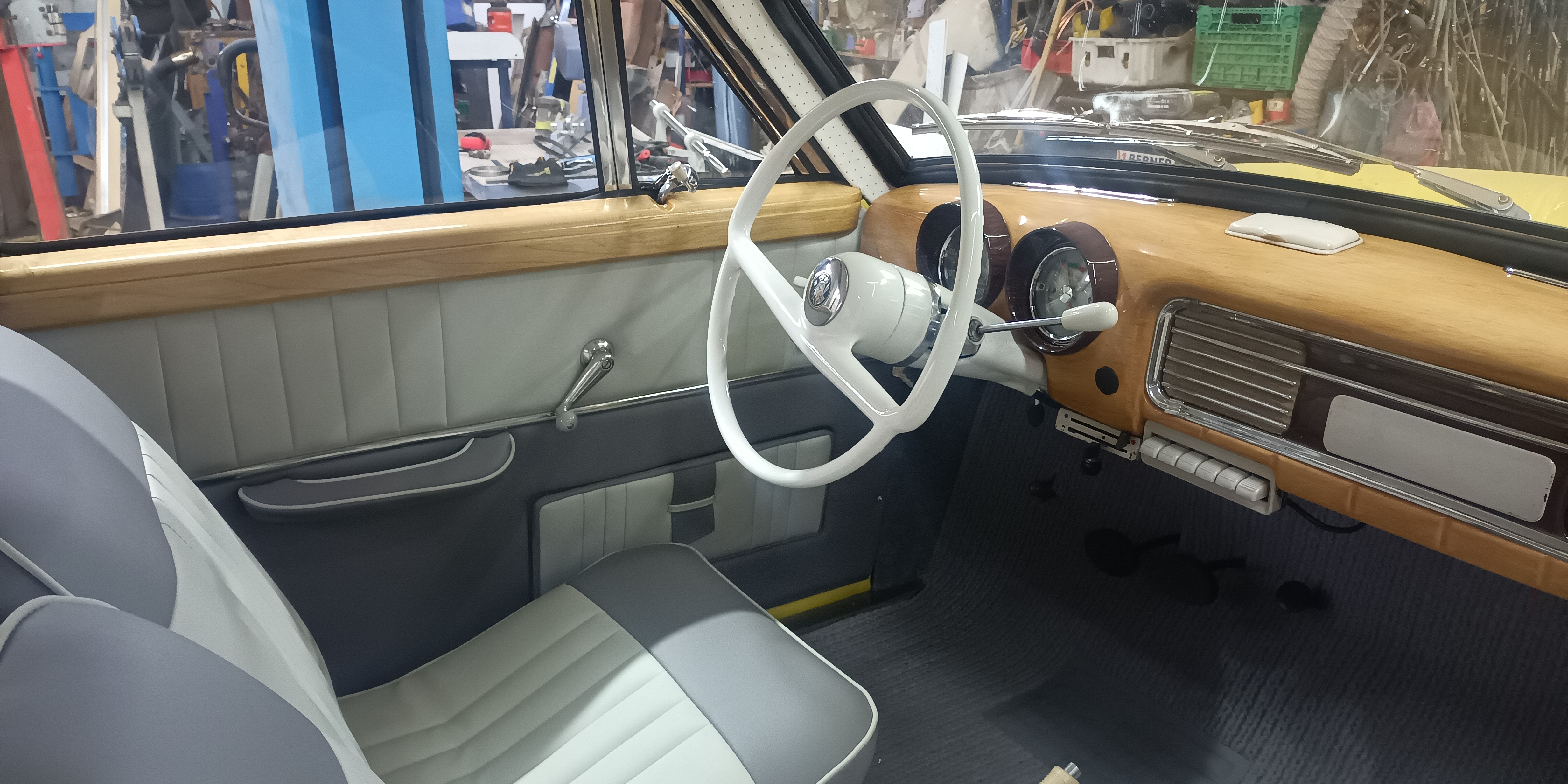 verkauft - Wartburg 311 Coupe bei uns restauriert
