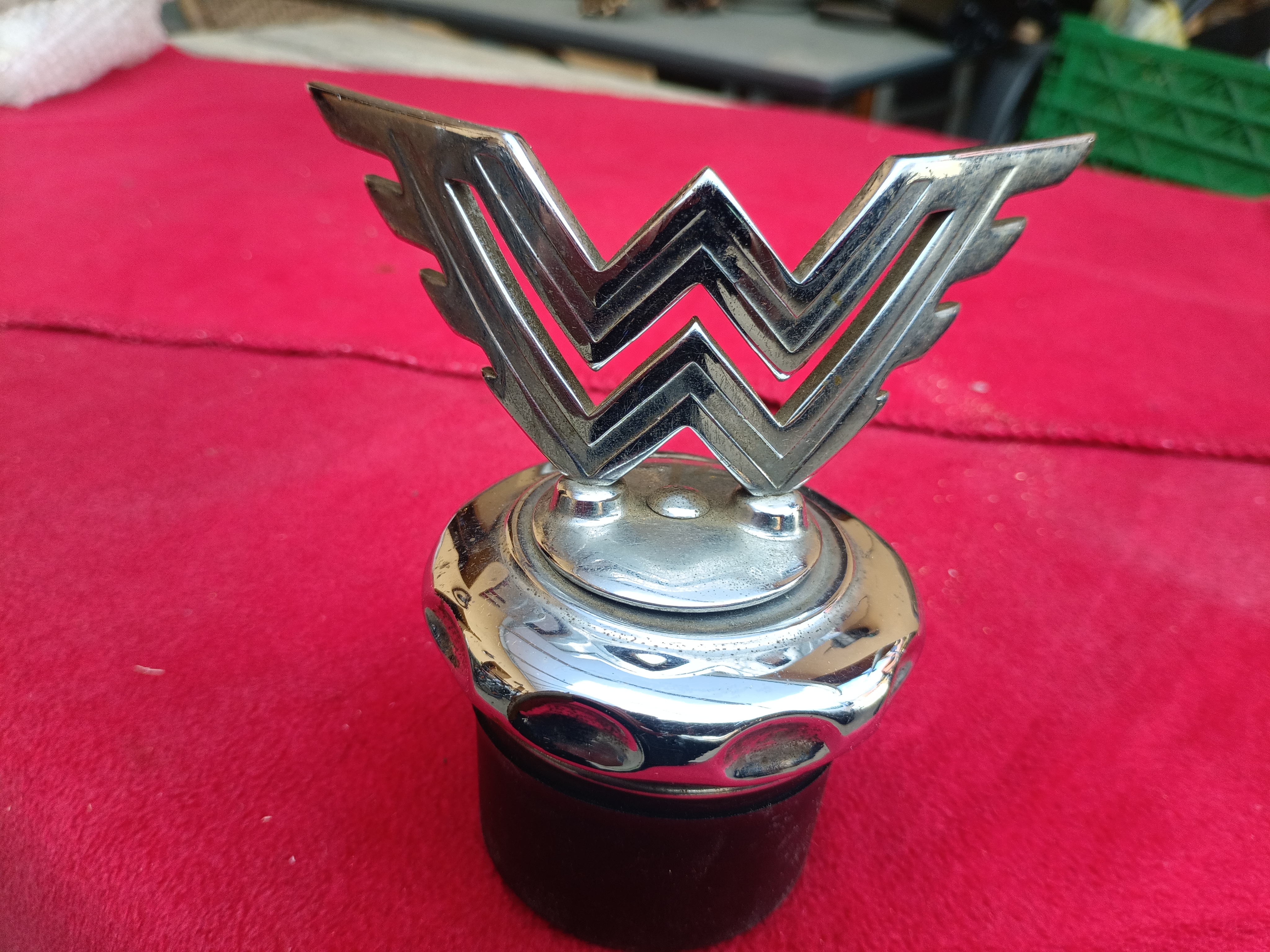 Kühlerfigur Emblem mit Kühlerdeckel Wanderer Vorkrieg