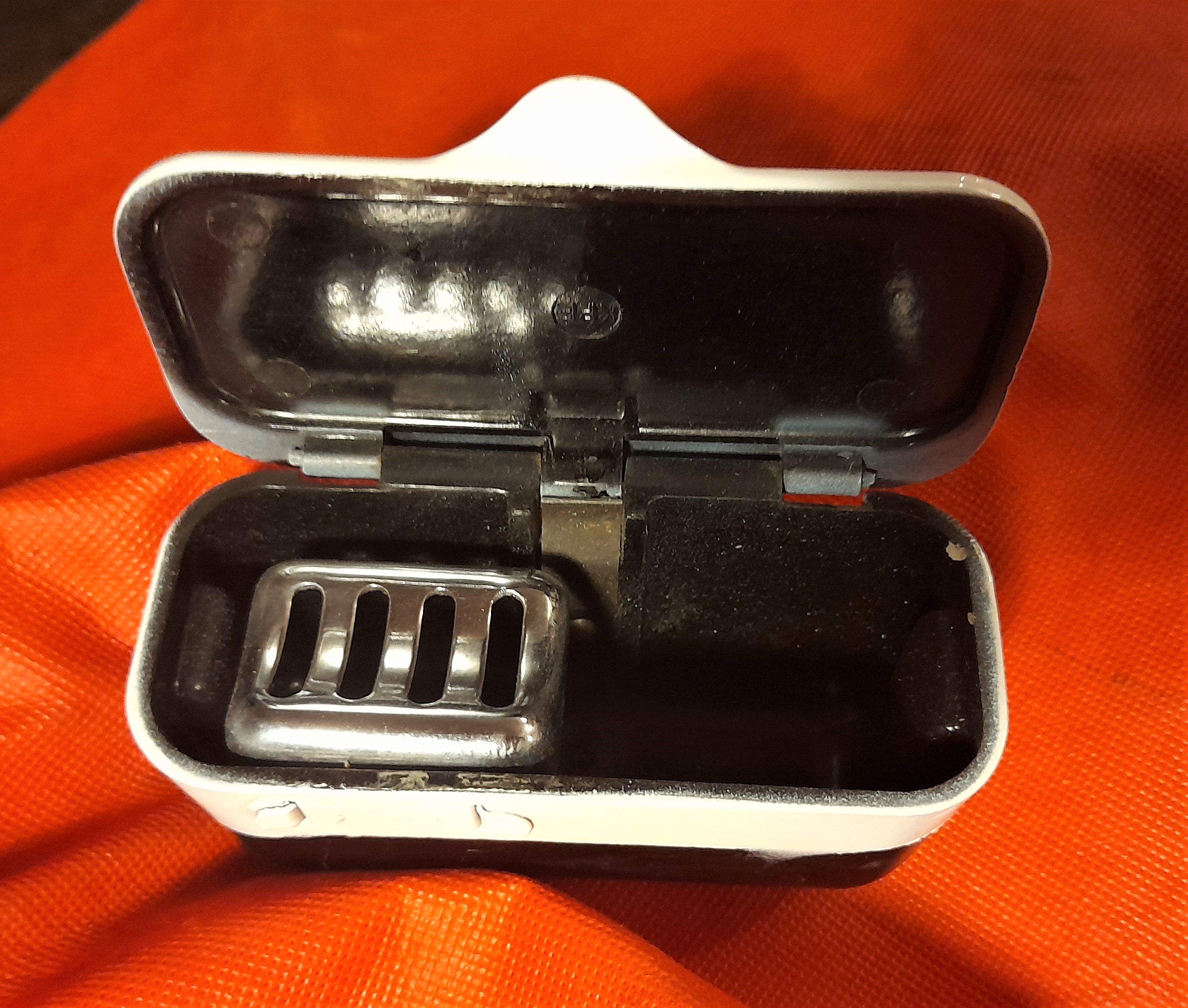 Aschenbecher Wartburg 313