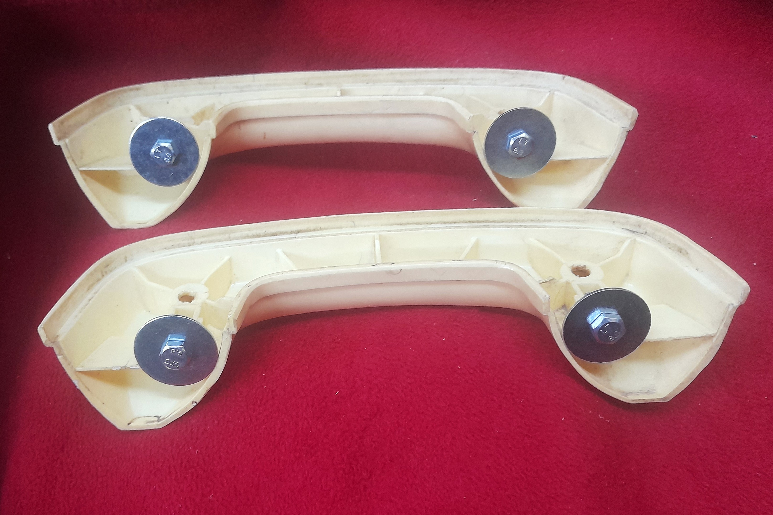 Armlehne Armstütze Türinnengriff  Griffschale Wartburg 311 312 elfenbein