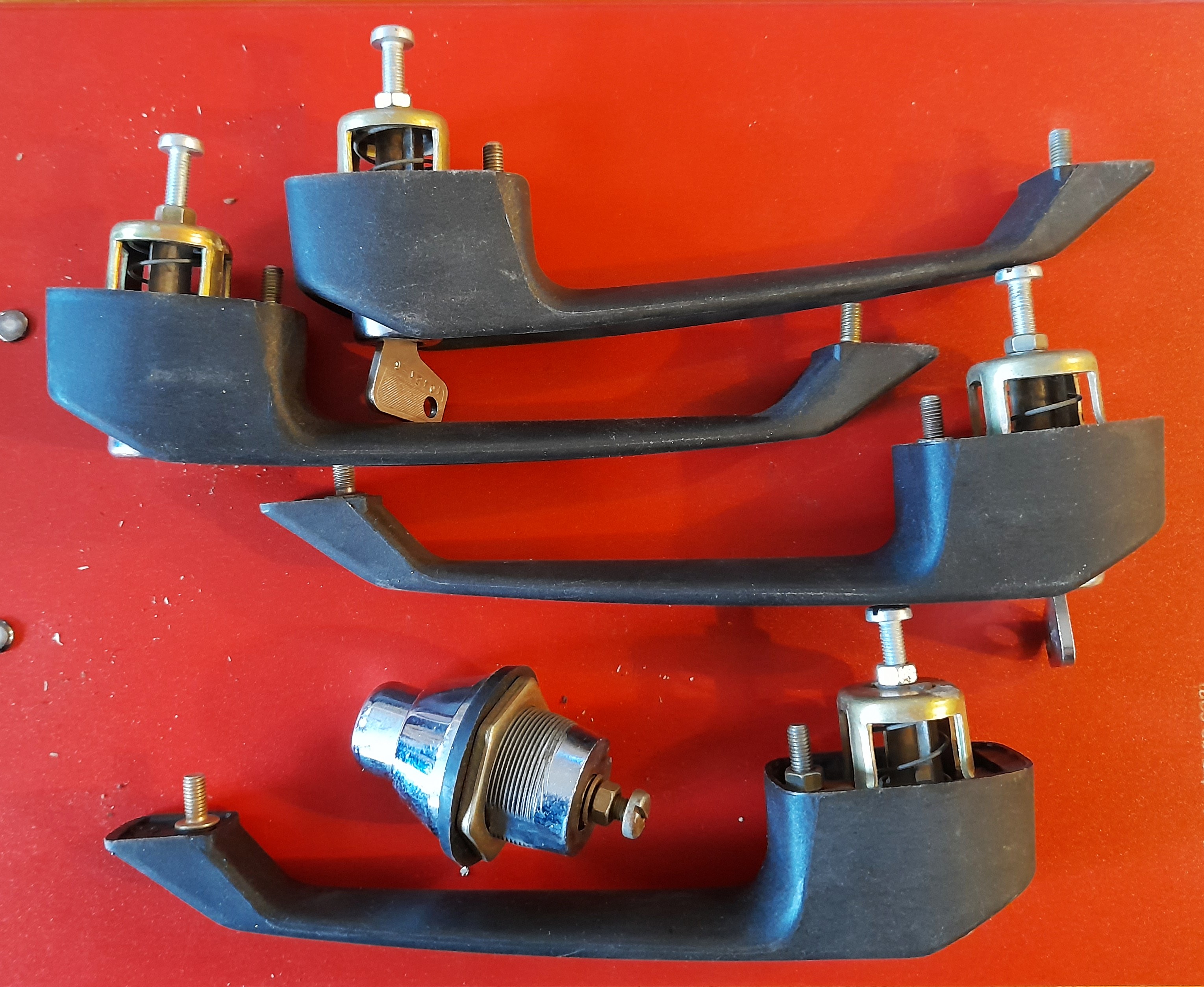 1 Satz Türgriffe Türgriff Türaußengriff gleichschließend Wartburg 353