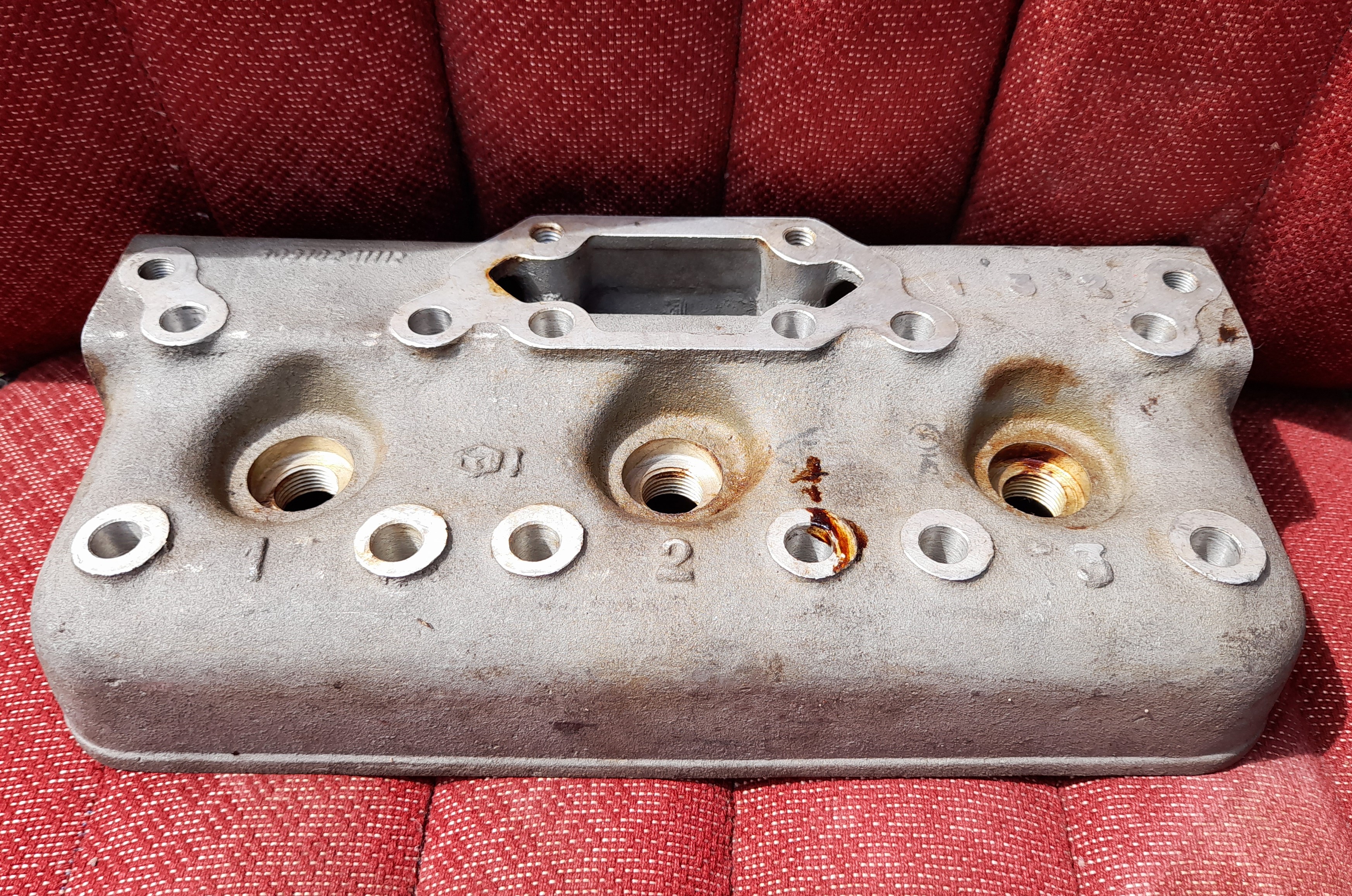 Zylinderkopf 12 Bolzen Wartburg 311 Framo IFA F9