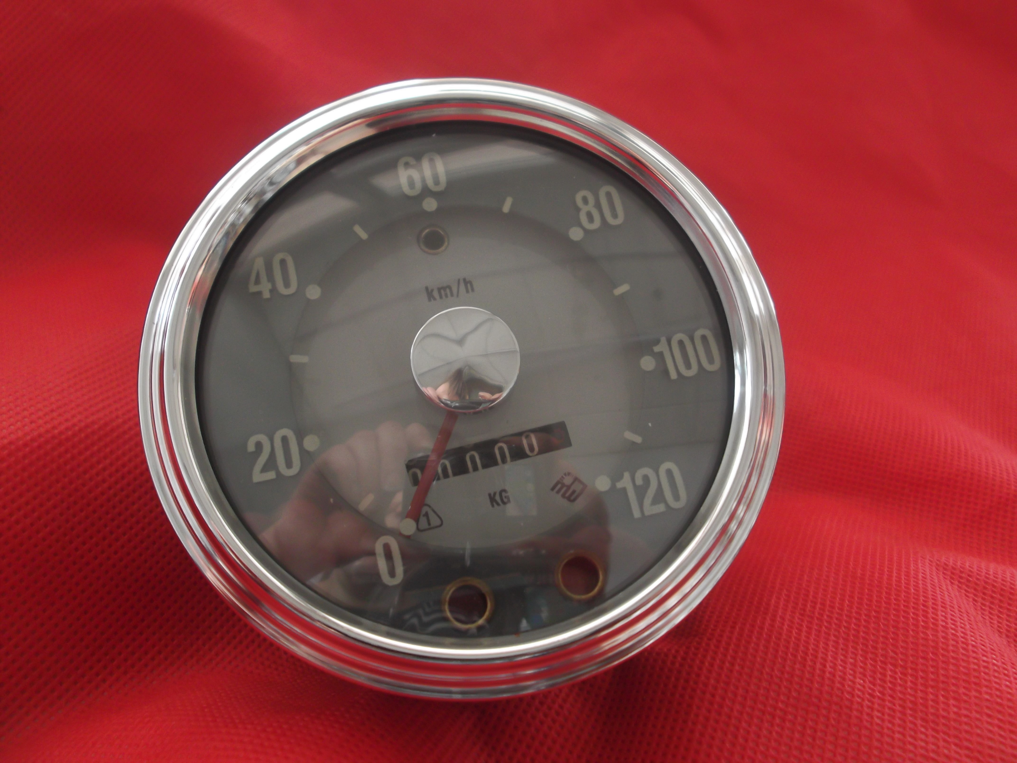 Tachometer 120 km/h Silberpunkt