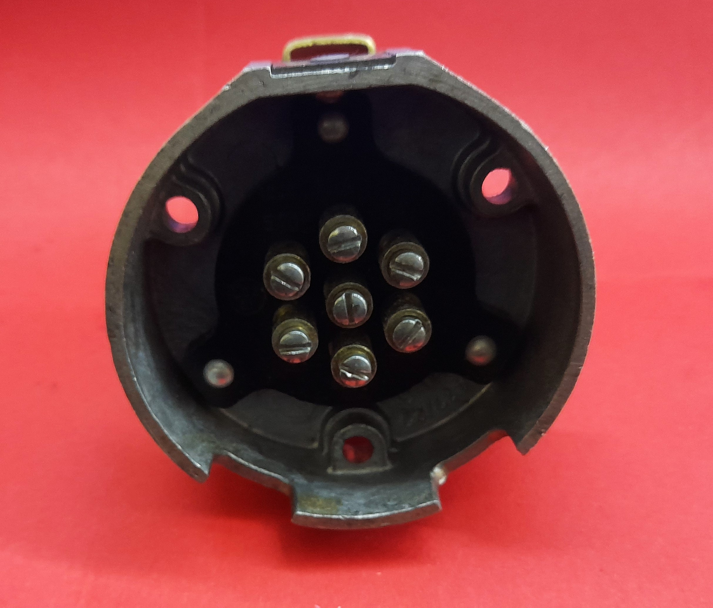 Anhänger Steckdose 7 polig Wartburg IFA Trabant Barkas