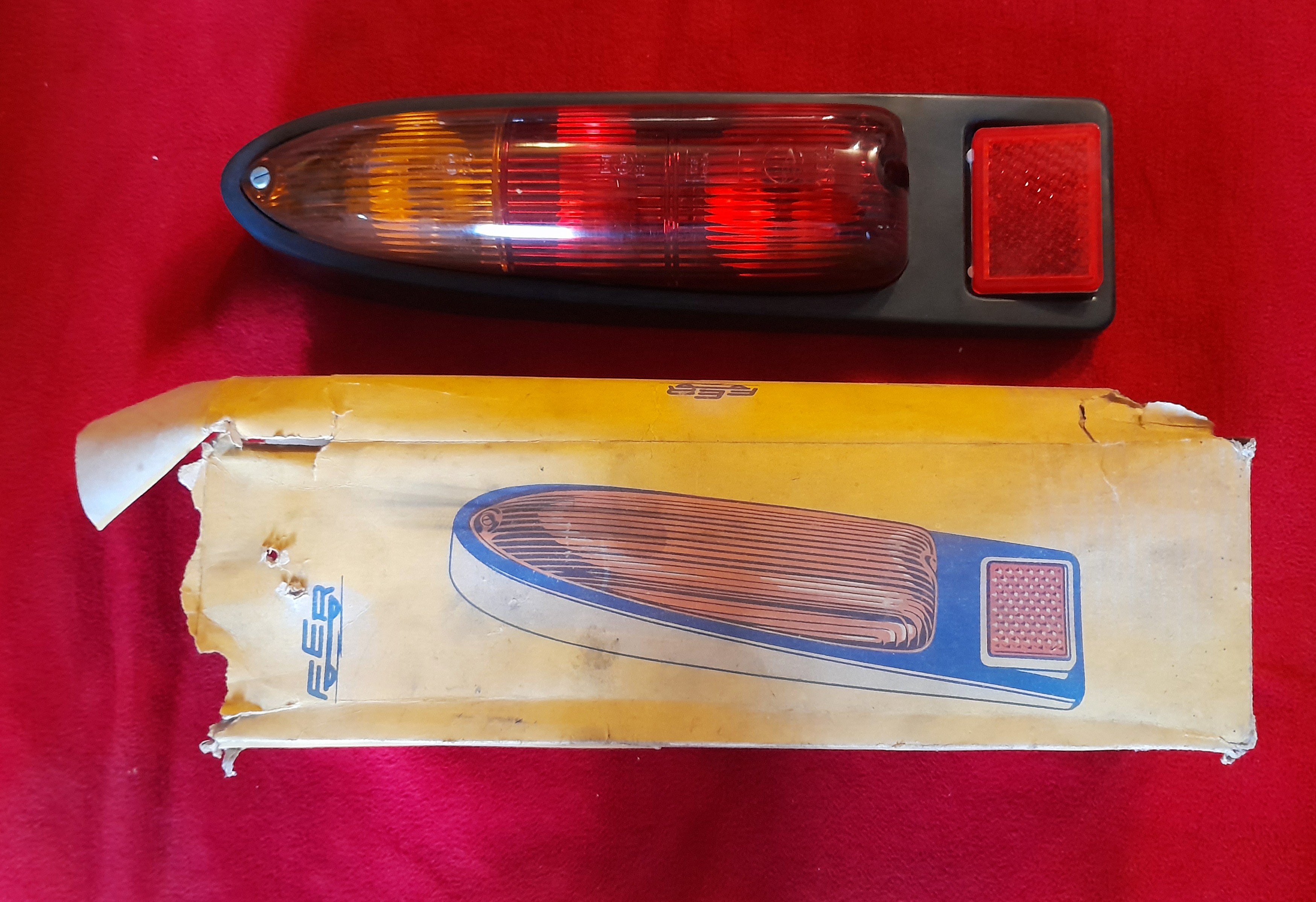 Rücklicht Heckleuchte Trabant 601