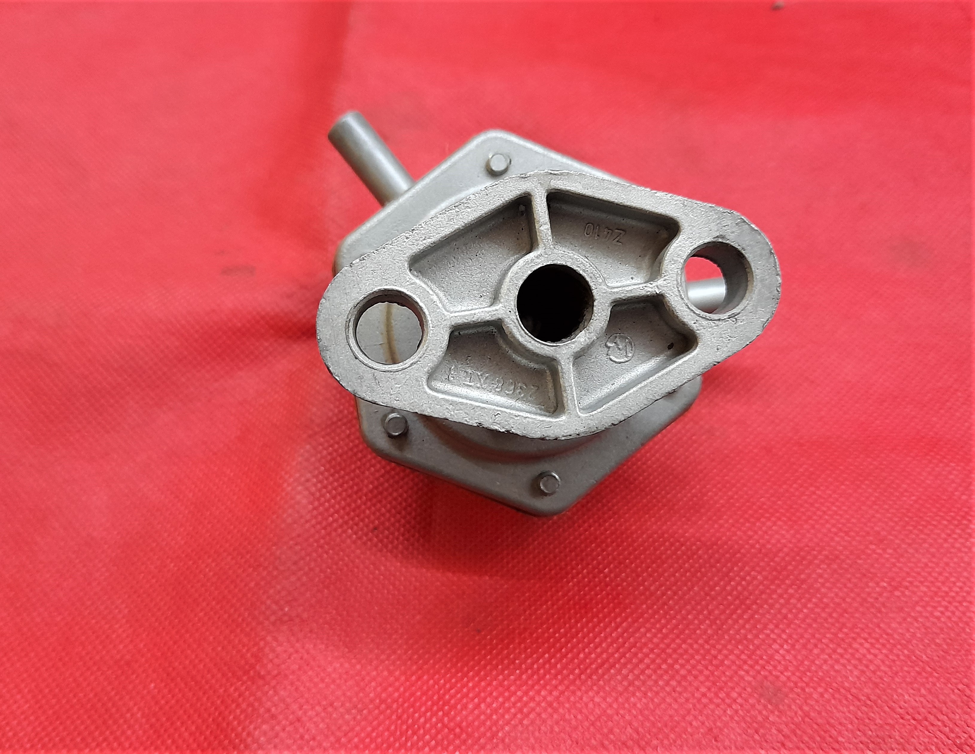 Benzinpumpe , Kraftstoffpumpe Wartburg 311 312 313 353 , IFA F9 , Barkas
