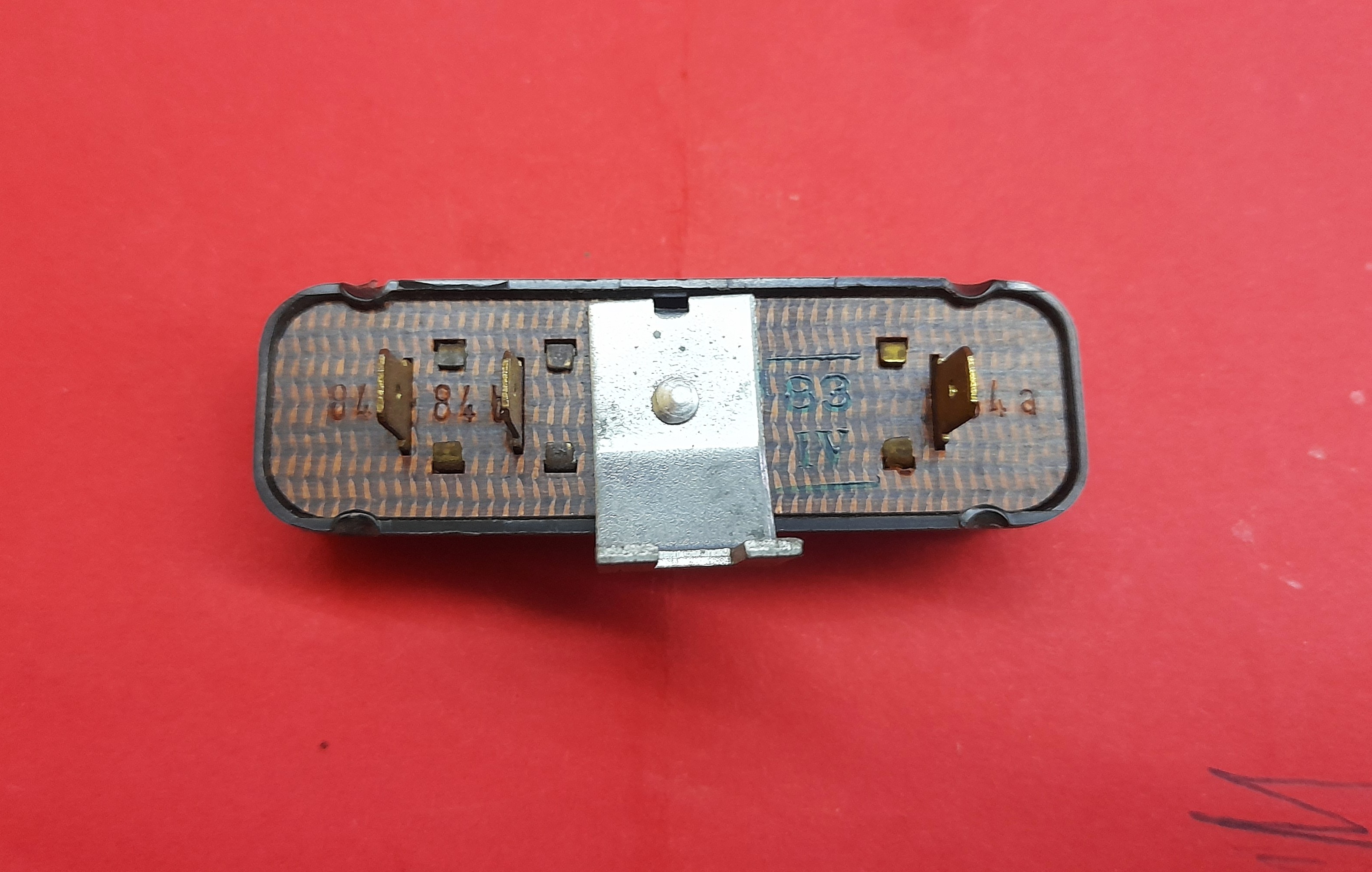 Bremslicht Kontroll Relais 6V 2x21W / 1,2W