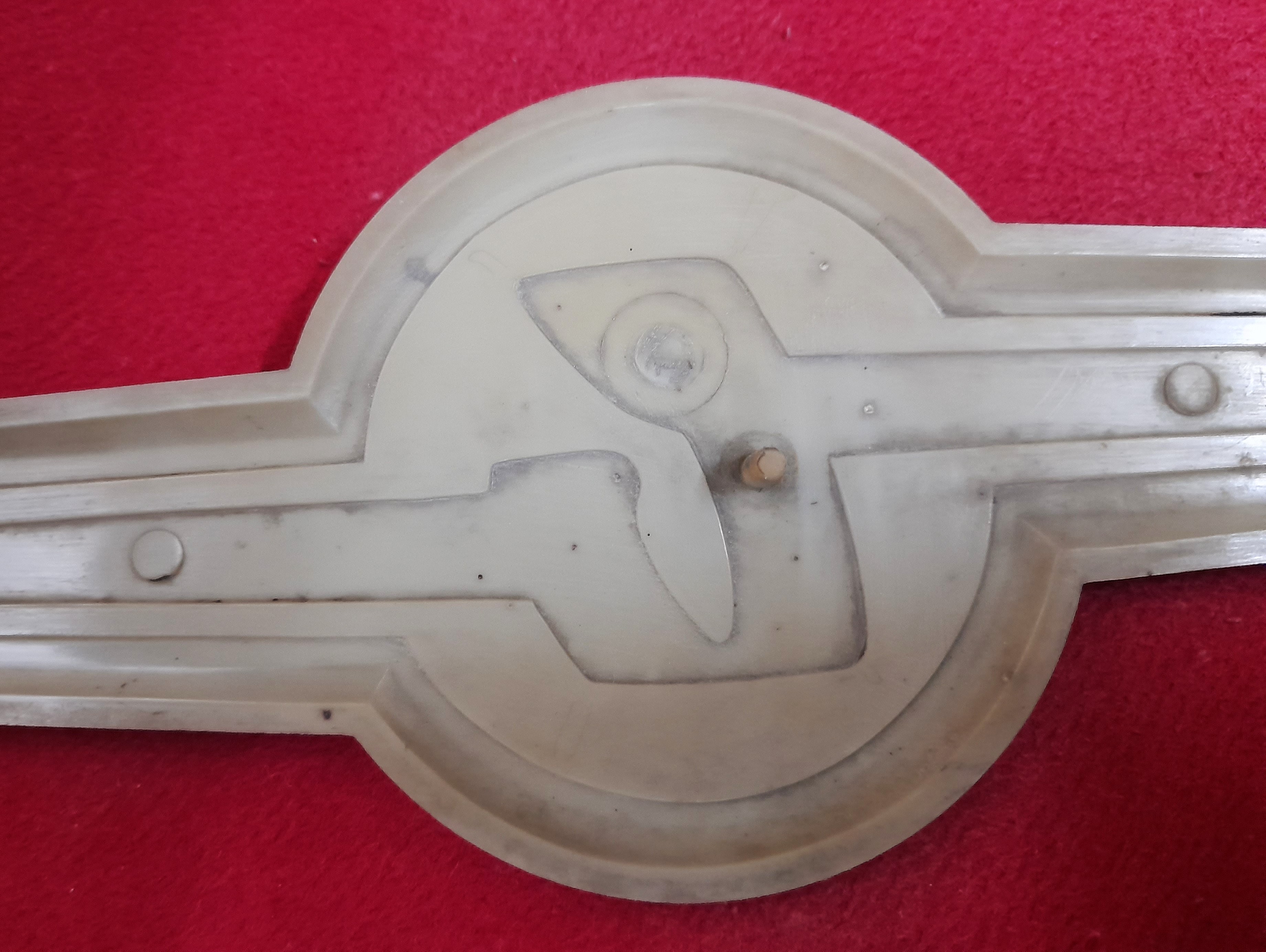 Emblem für Kühlergrill Barkas B1000