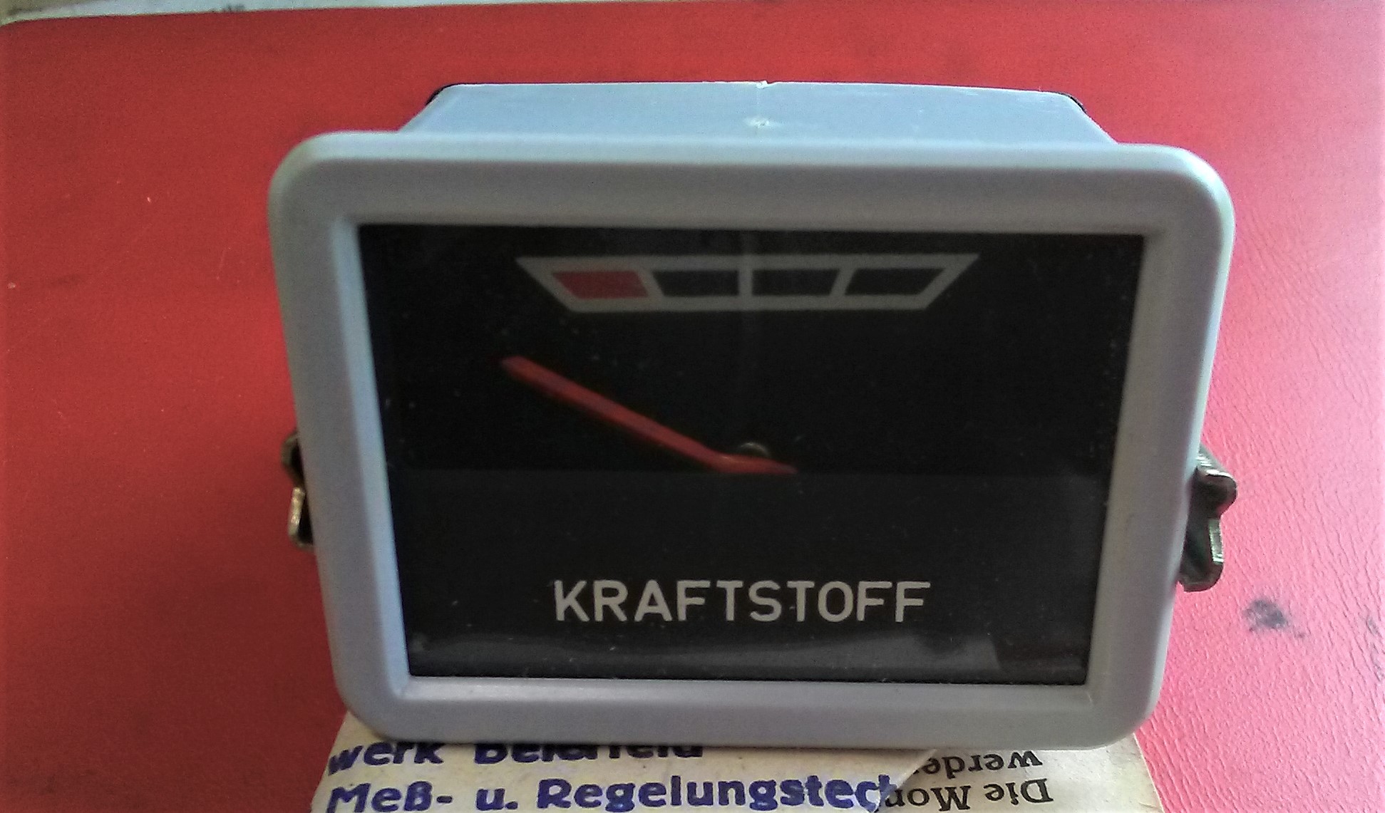 Kraftstoffanzeige 12V Wartburg 353