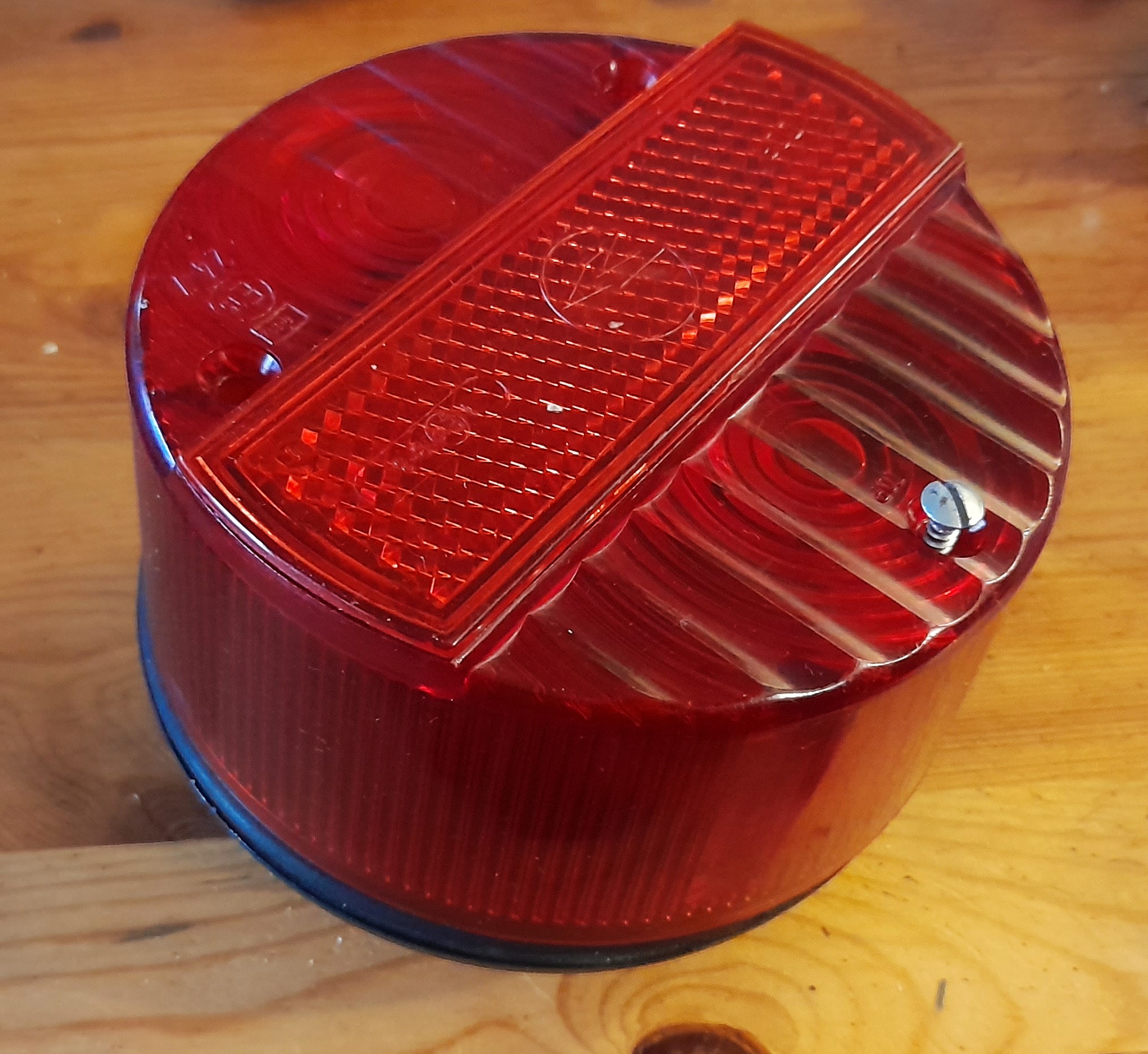 original DDR Rücklicht rund mit Kennzeichenleuchte Simson