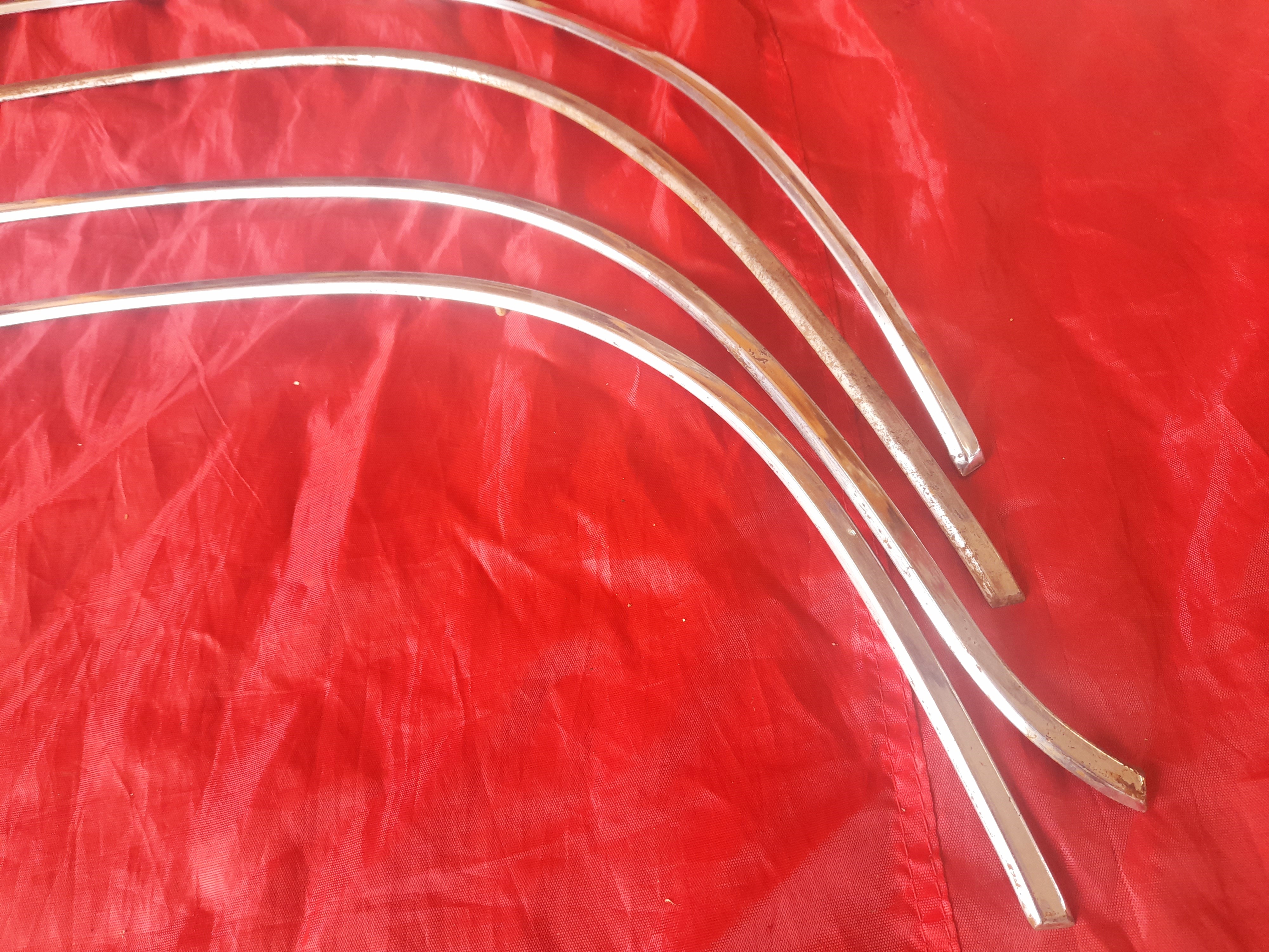 1x Satz Zierleisten Radlauf LADA 2103 2106 Chrom