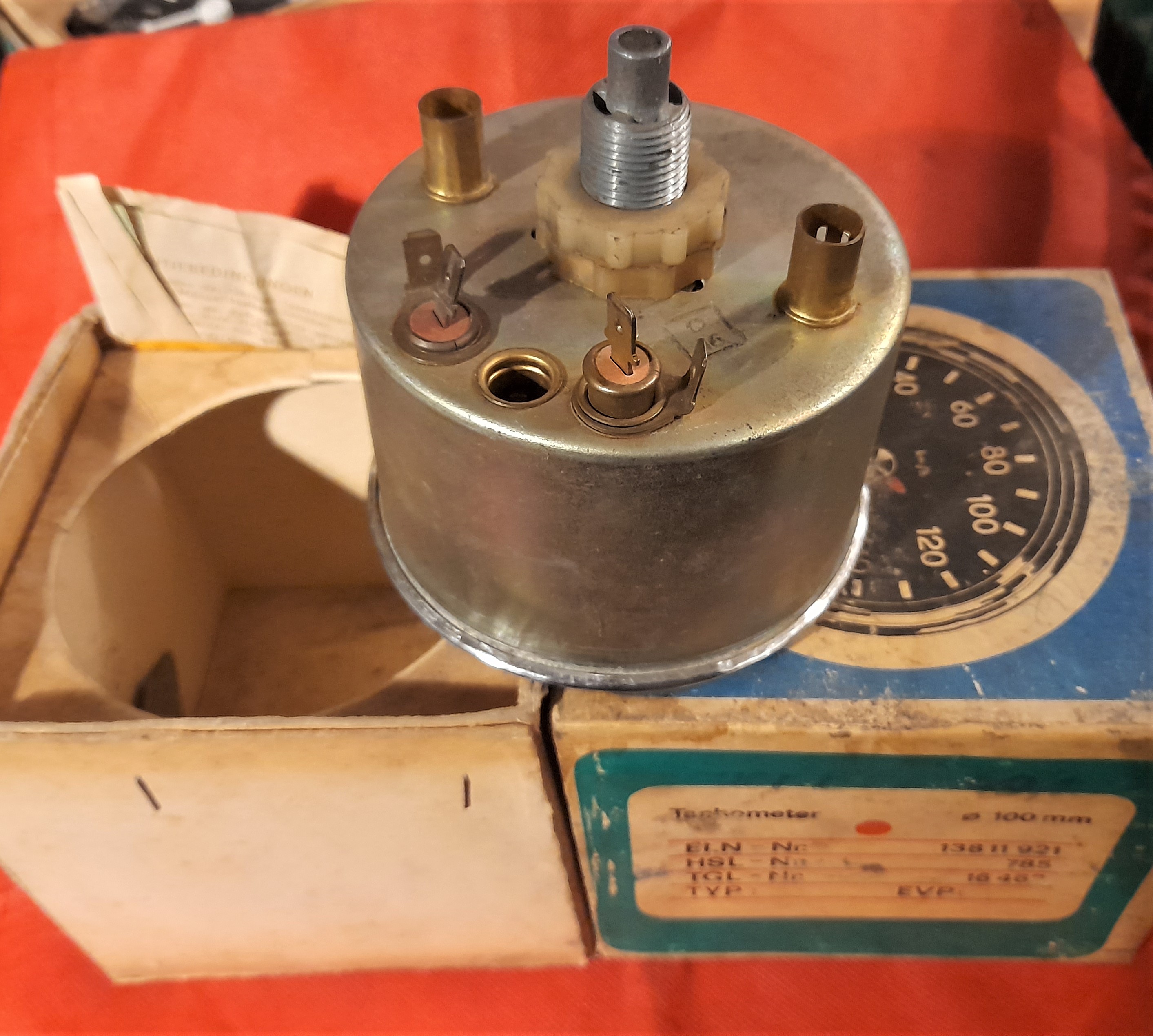 Tachometer 120 km/h