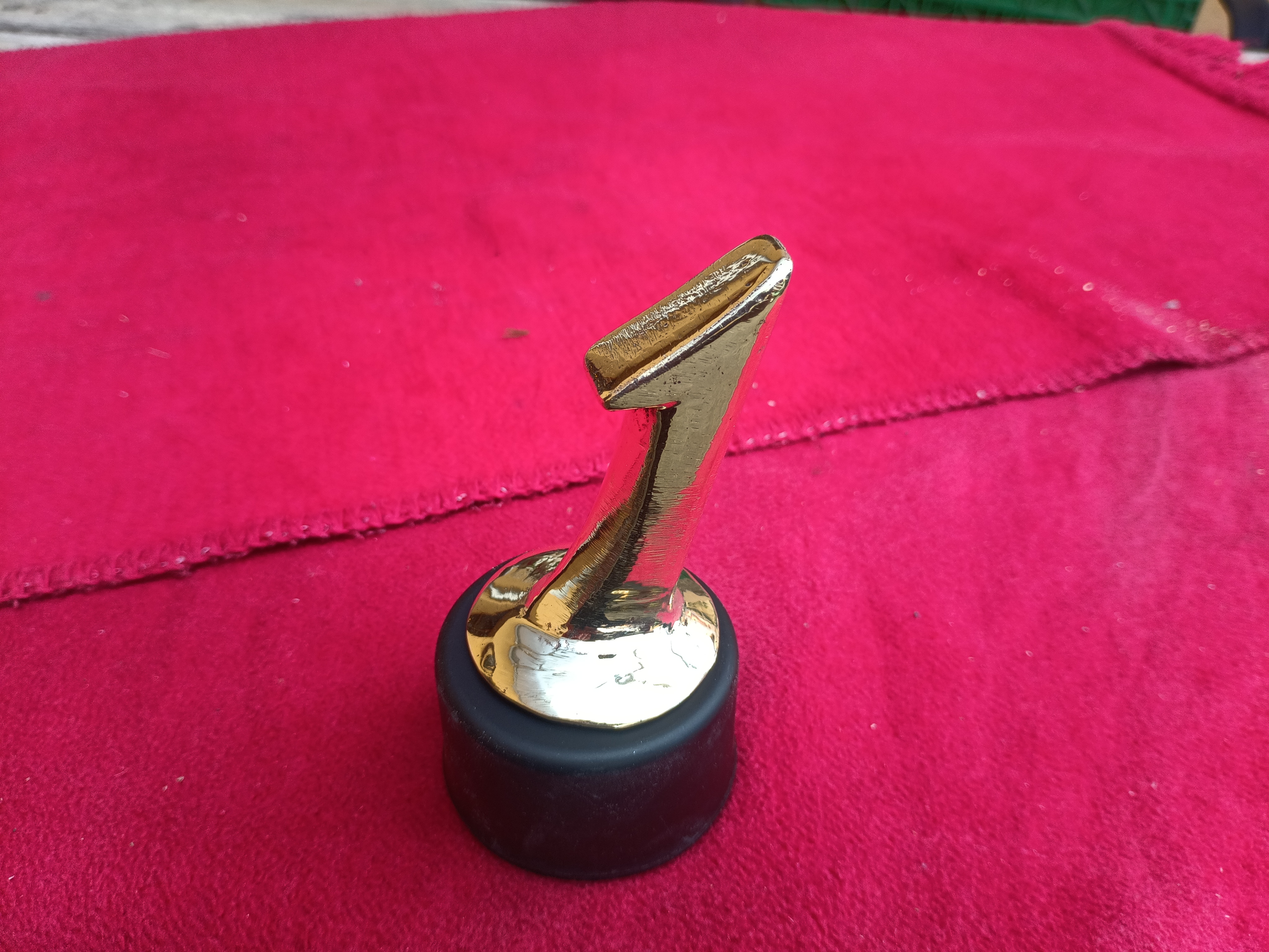 Audi 1 Kühlerfigur Emblem mit Kühlerdeckel und Temperaturanzeige Audi Vorkrieg