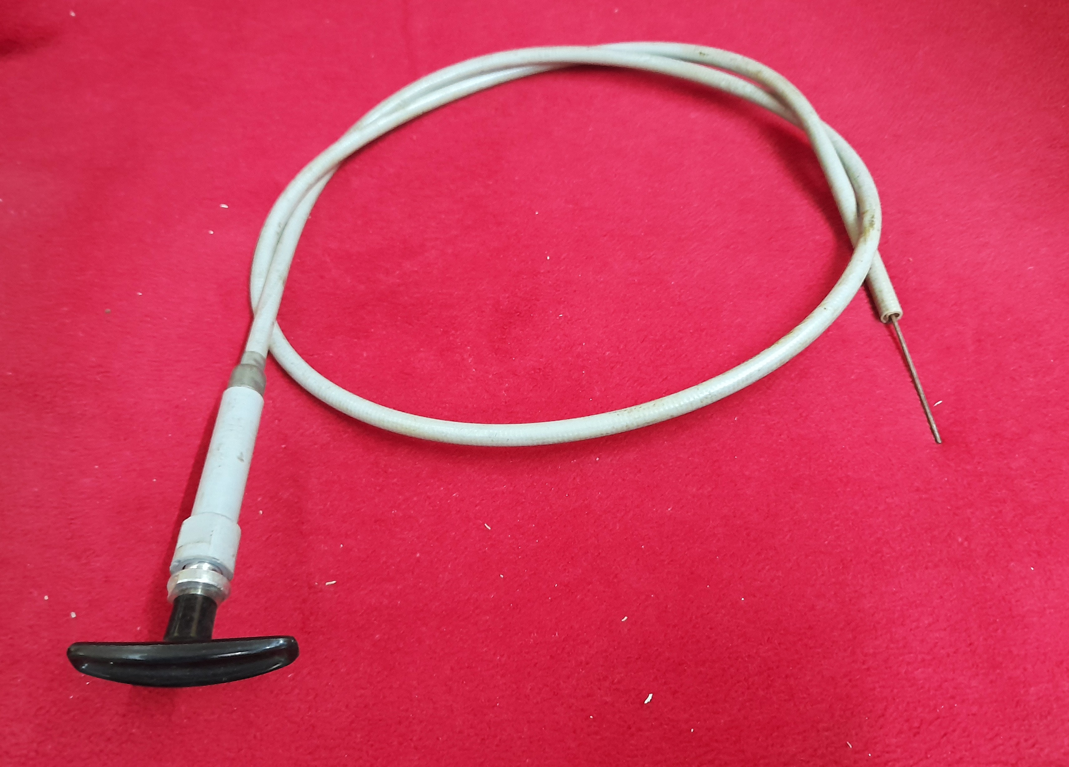 Motorhaubenseilzug, Motorhaubenentriegelung Trabant 601