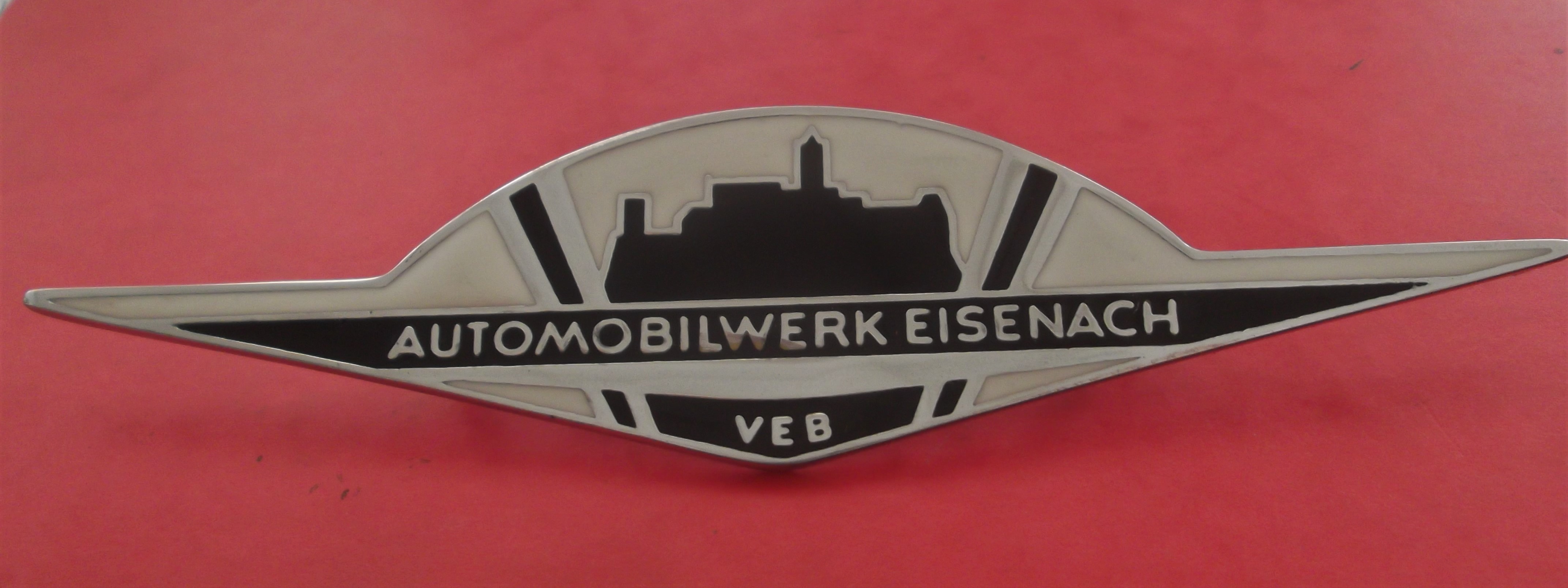 Emblem schwarz weiß Wartburg 311 312  353 Oldtmer