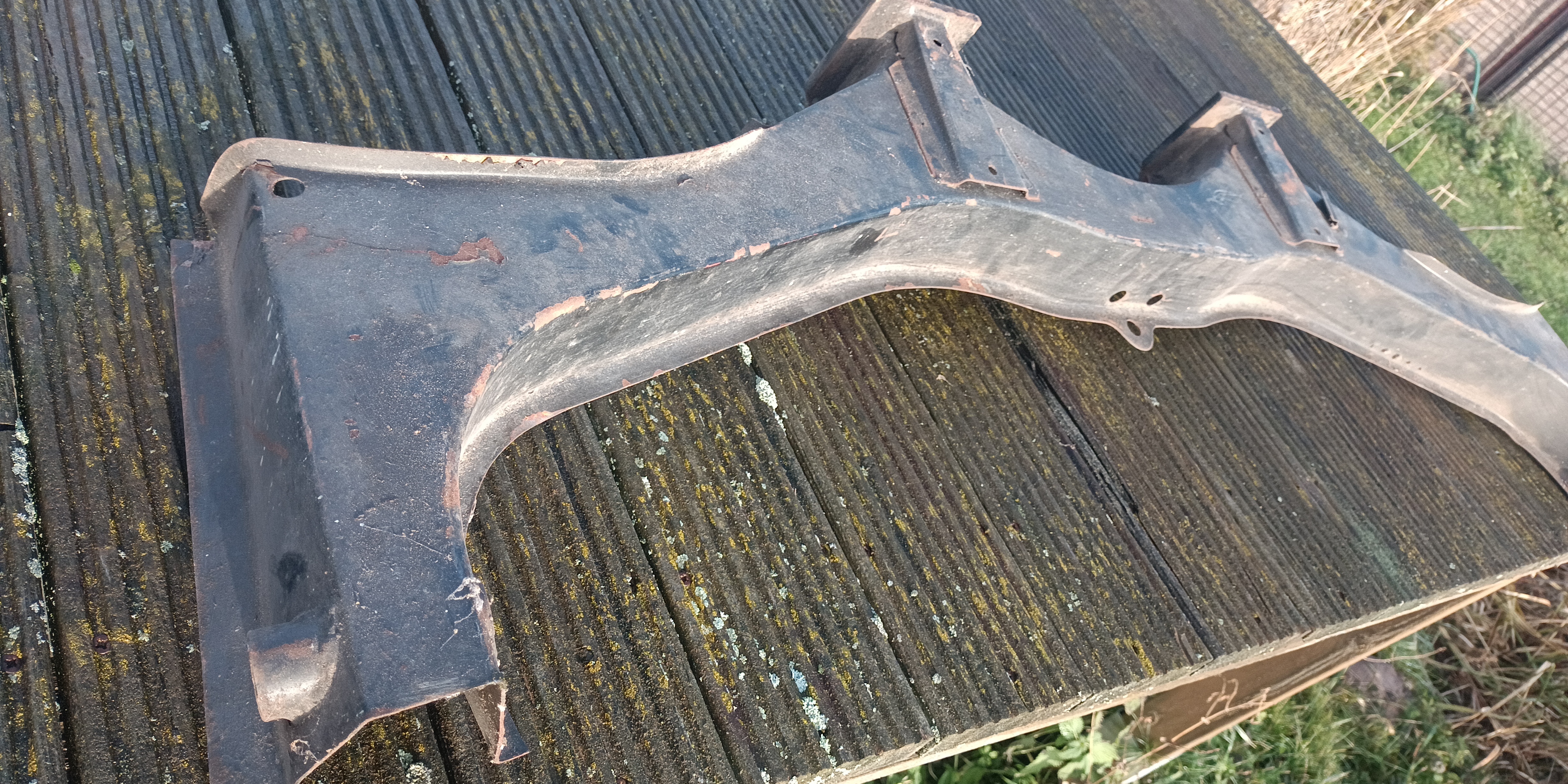 "Geweih " Querträger Einschweißbleche Trägergruppe  Reparaturbleche Blech Trabant 601