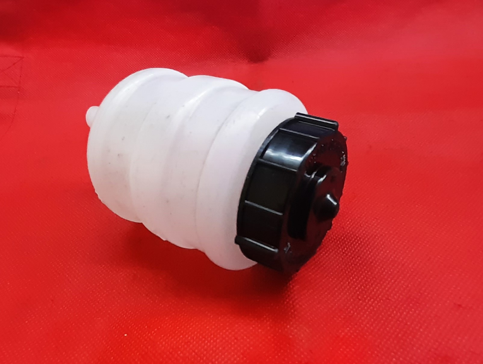 Bremsflüssigkeitsbehälter Behälter Bremsflüssigkeit 1-Kreis Trabant Wartburg Barkas IFA