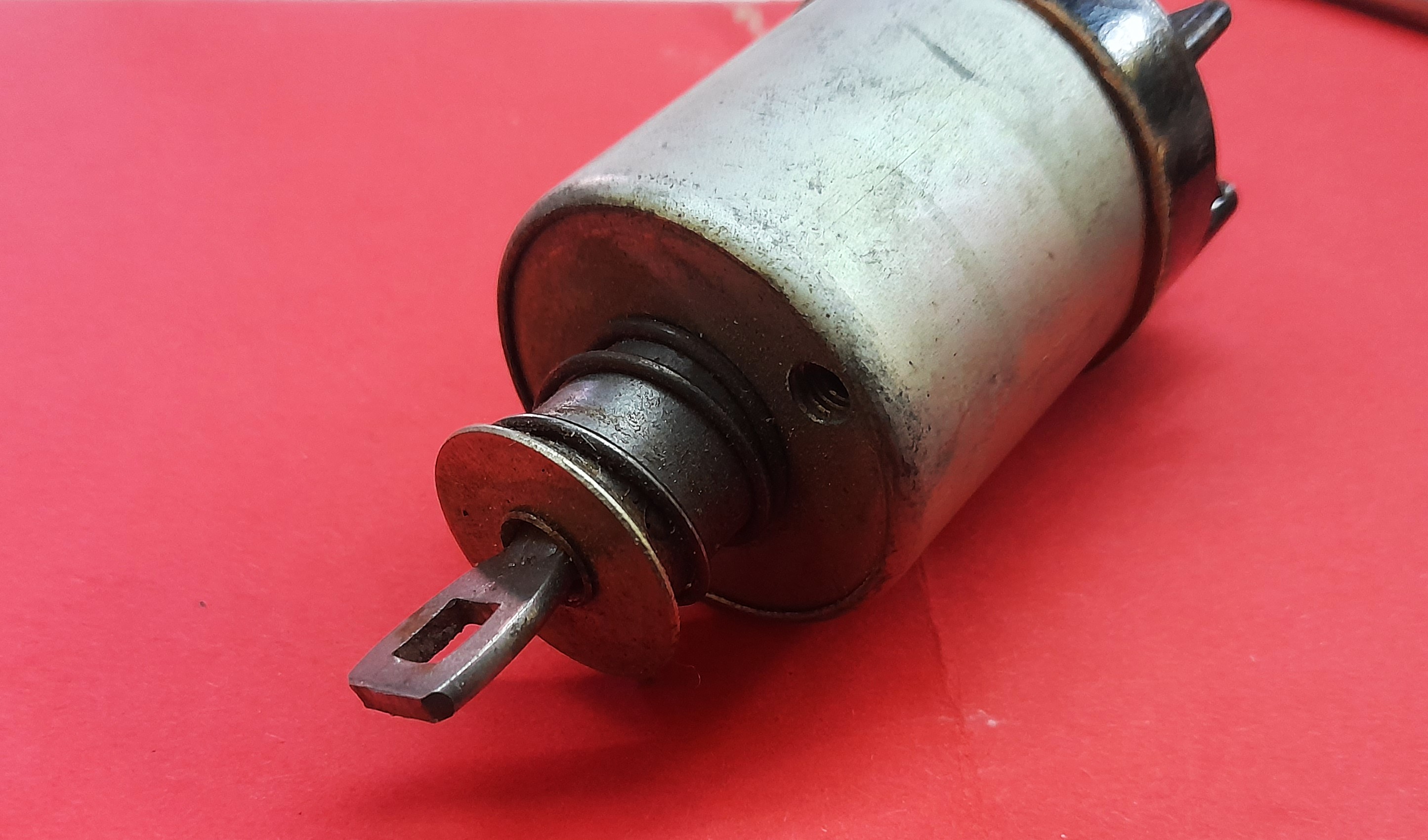 Magnetschalter Zugschalter 12V Anlasser Starter Wartburg Barkas Trabant