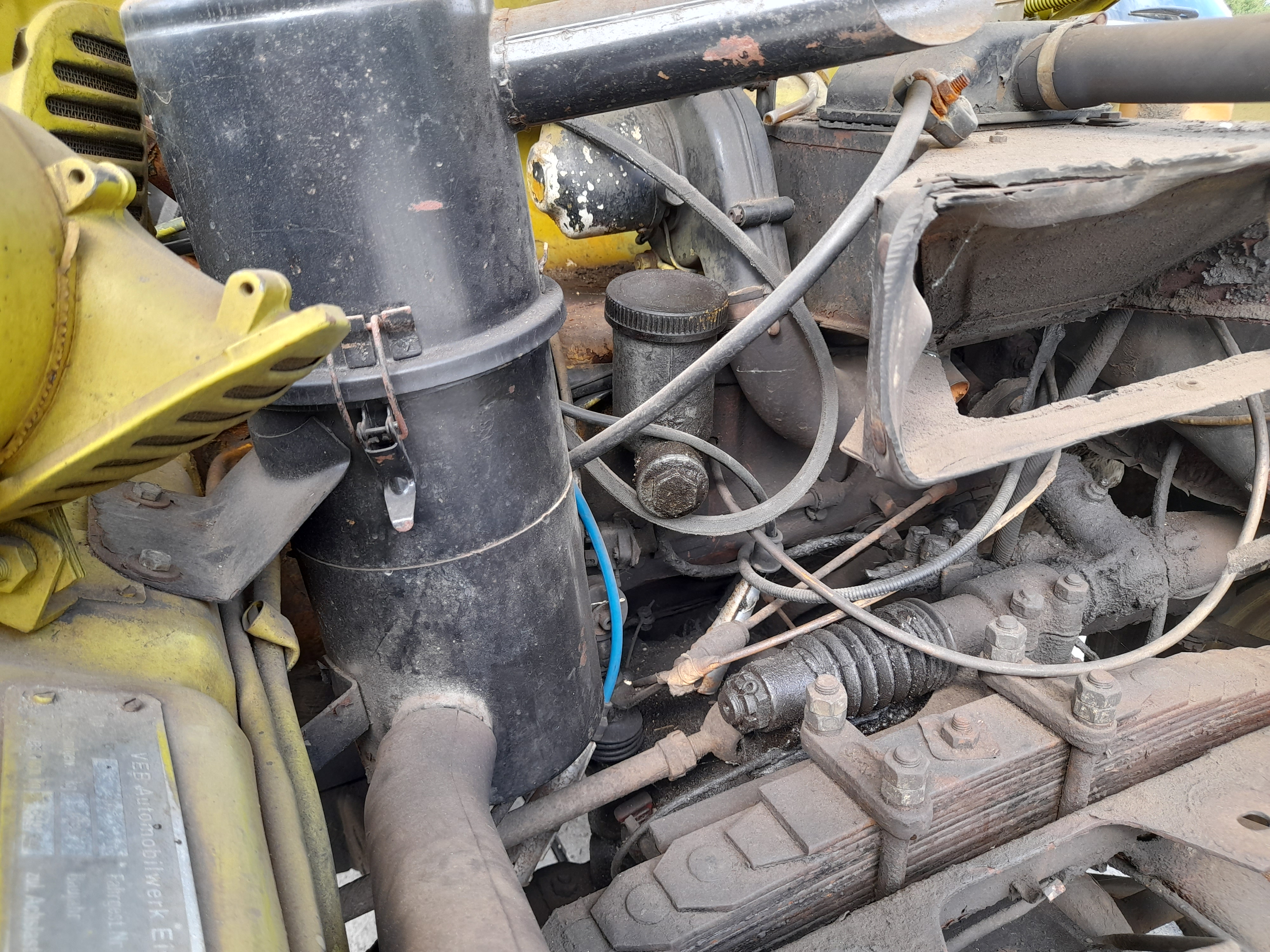 Wartburg 311 mit Faltdach Restaurationsobjekt