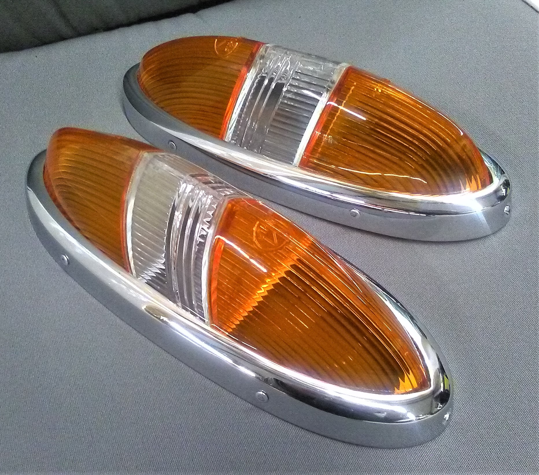 Rückleuchten Schiffchen Wartburg 311 312 313 Barkas B 1000