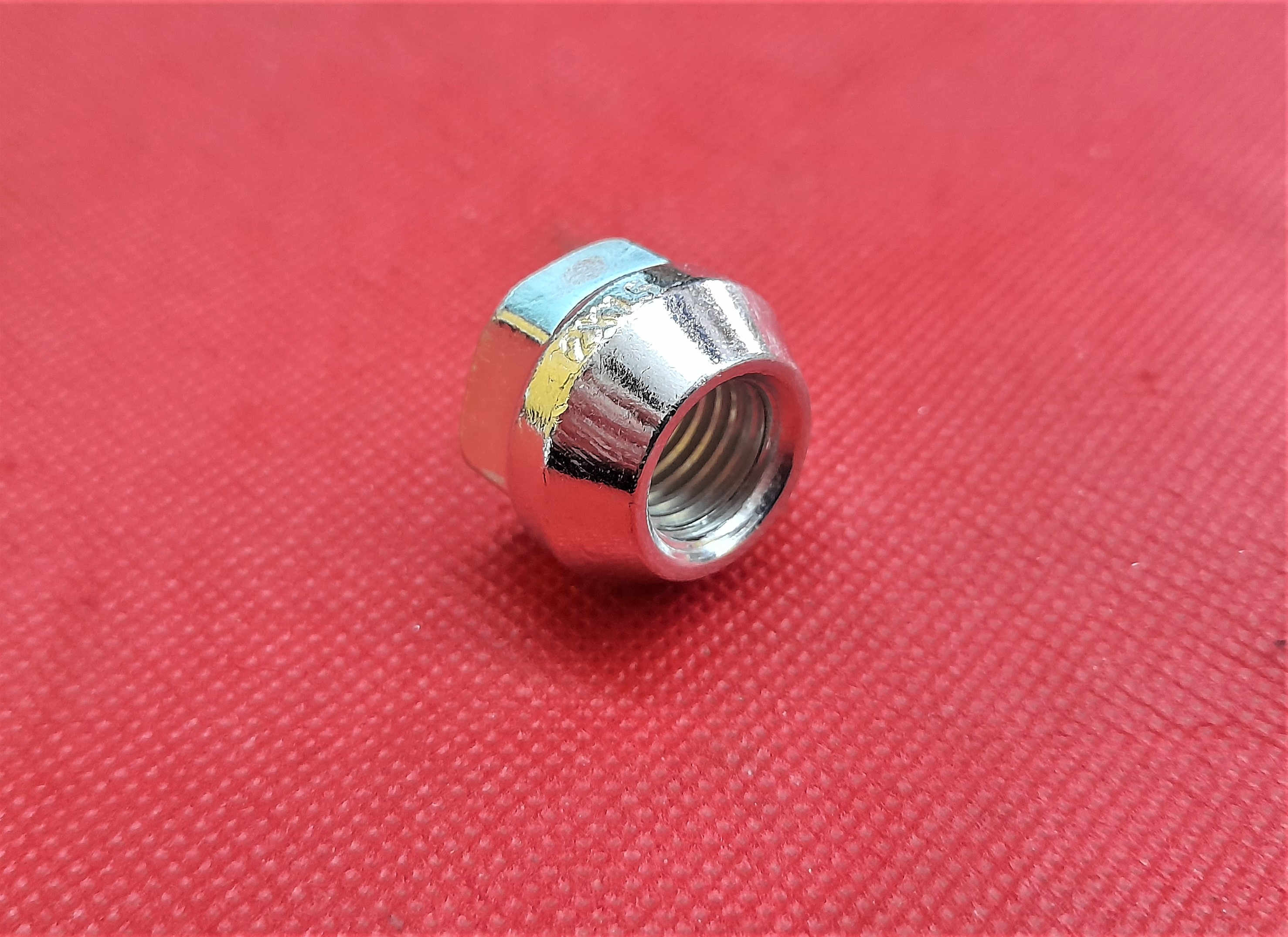 Radmutter mit Bund M12x1,5 Wartburg Trabant IFA F9 AWZ P70