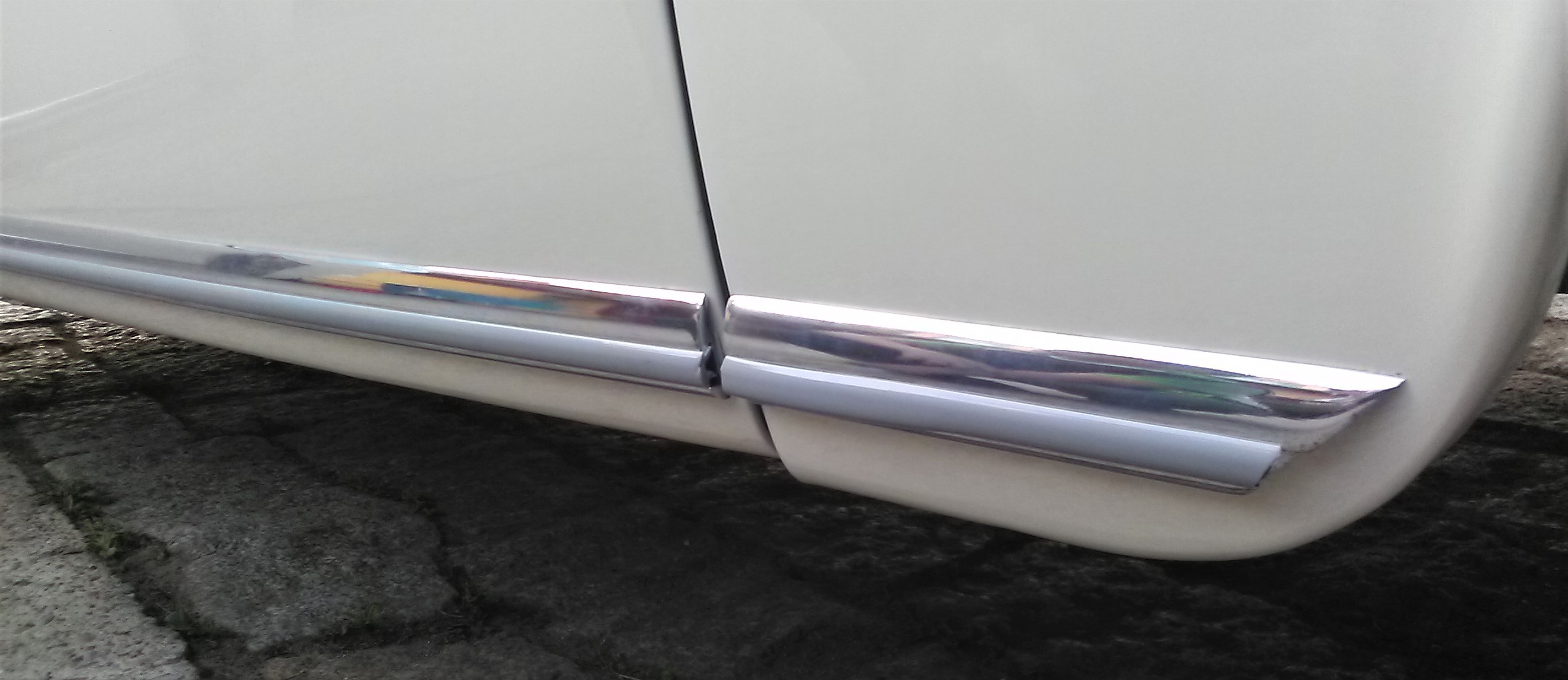 8,50Euro/m Profil Füller Gummi für Zierleiste Wartburg 311 312 313