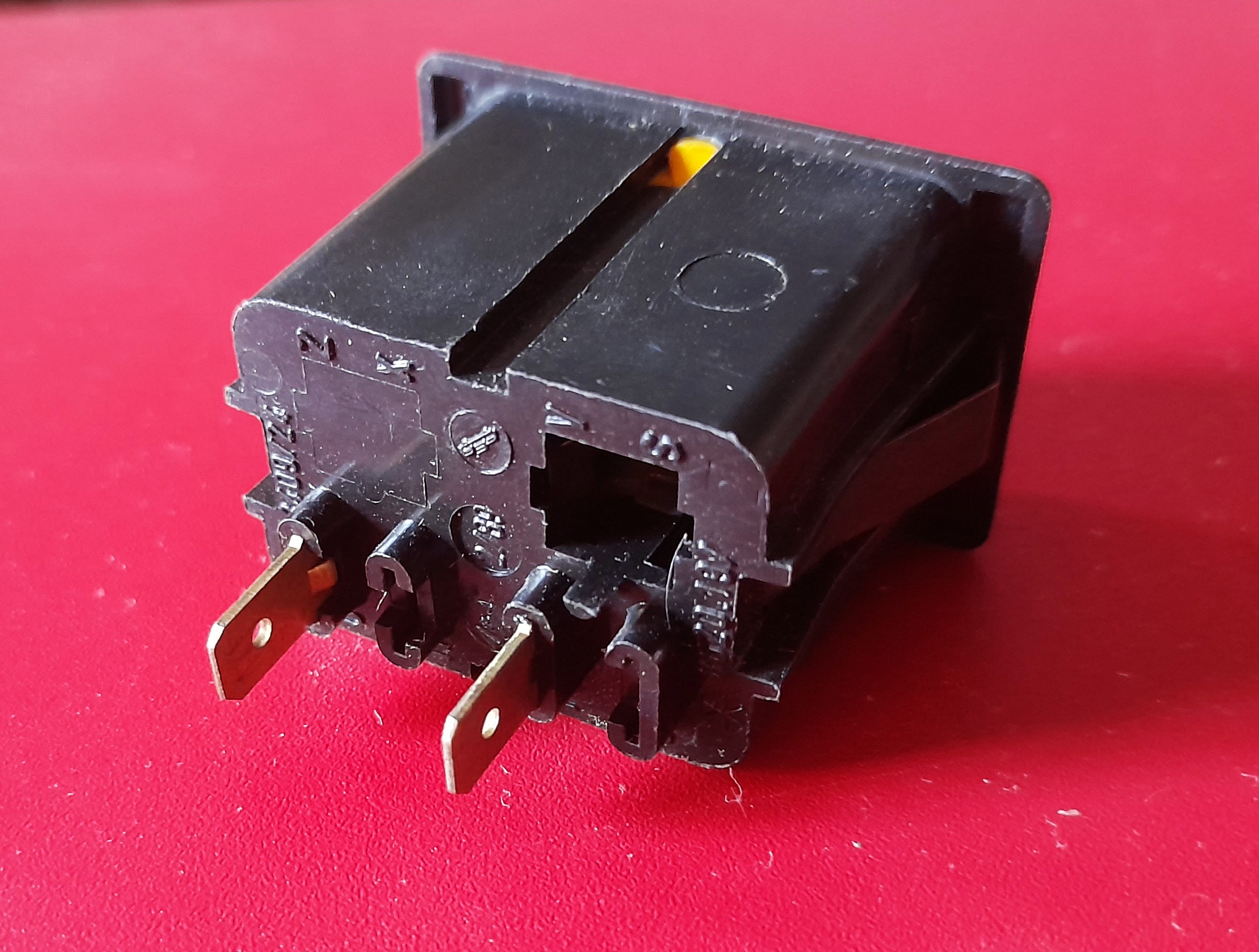 Schalter Wippschalter heizbare Heckscheibe Heckscheibenheizung Wartburg 353 Trabant Barkas B1000