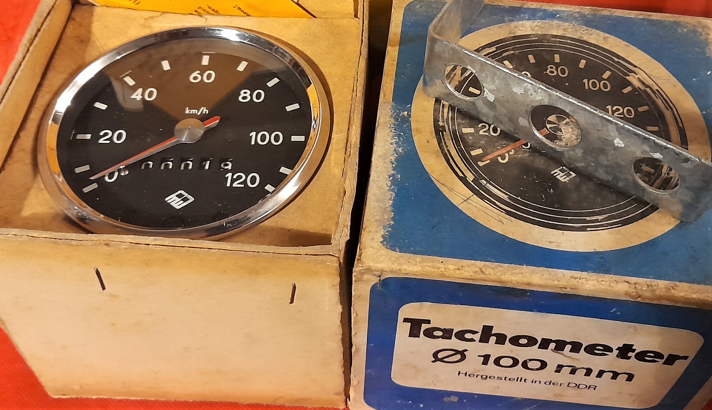 Tachometer 120 km/h