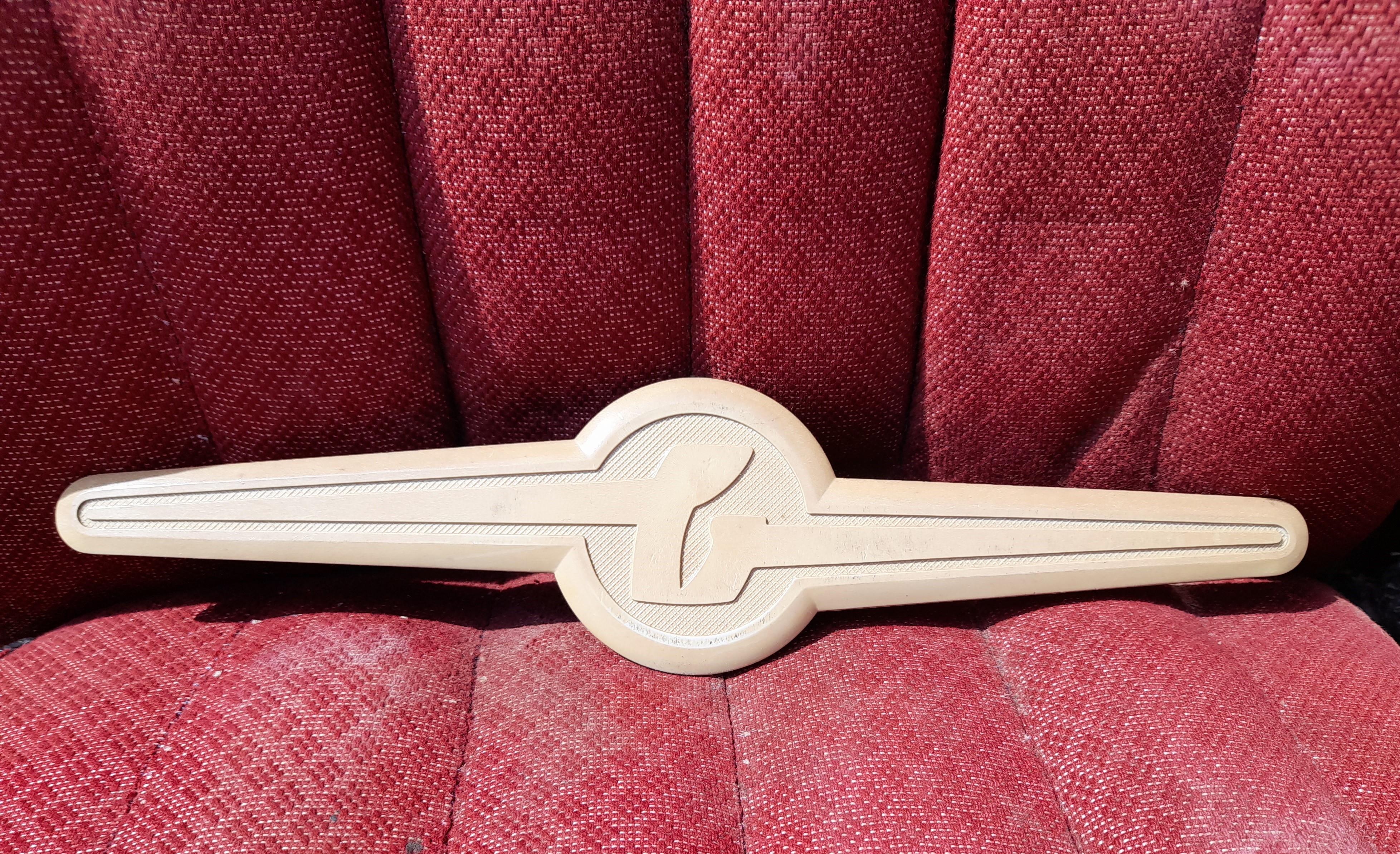 Emblem für Kühlergrill Barkas B1000
