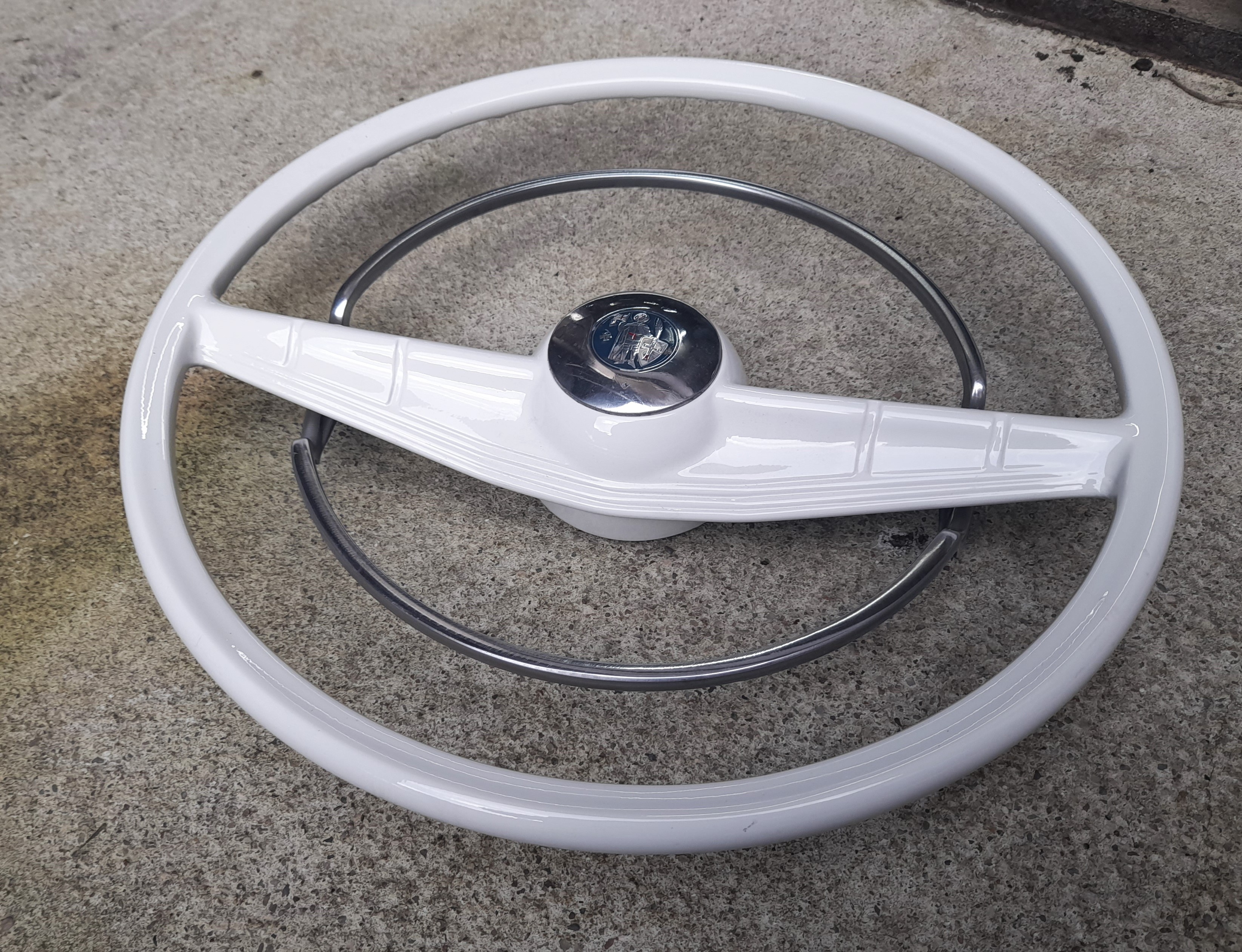 Lenkrad mit Hupenring Wartburg 311 IFA F9 Barkas B1000