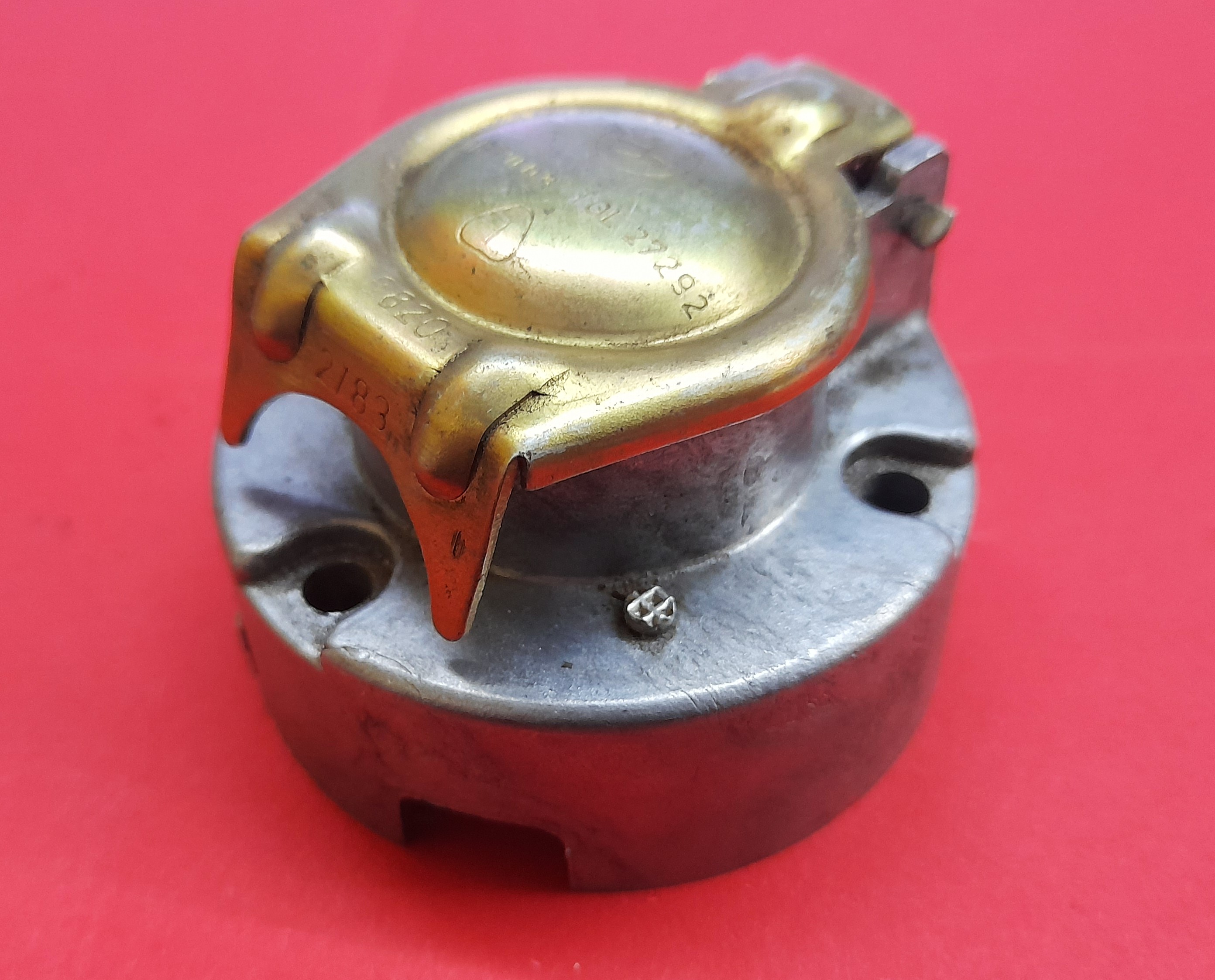 Anhänger Steckdose 7 polig Wartburg IFA Trabant Barkas