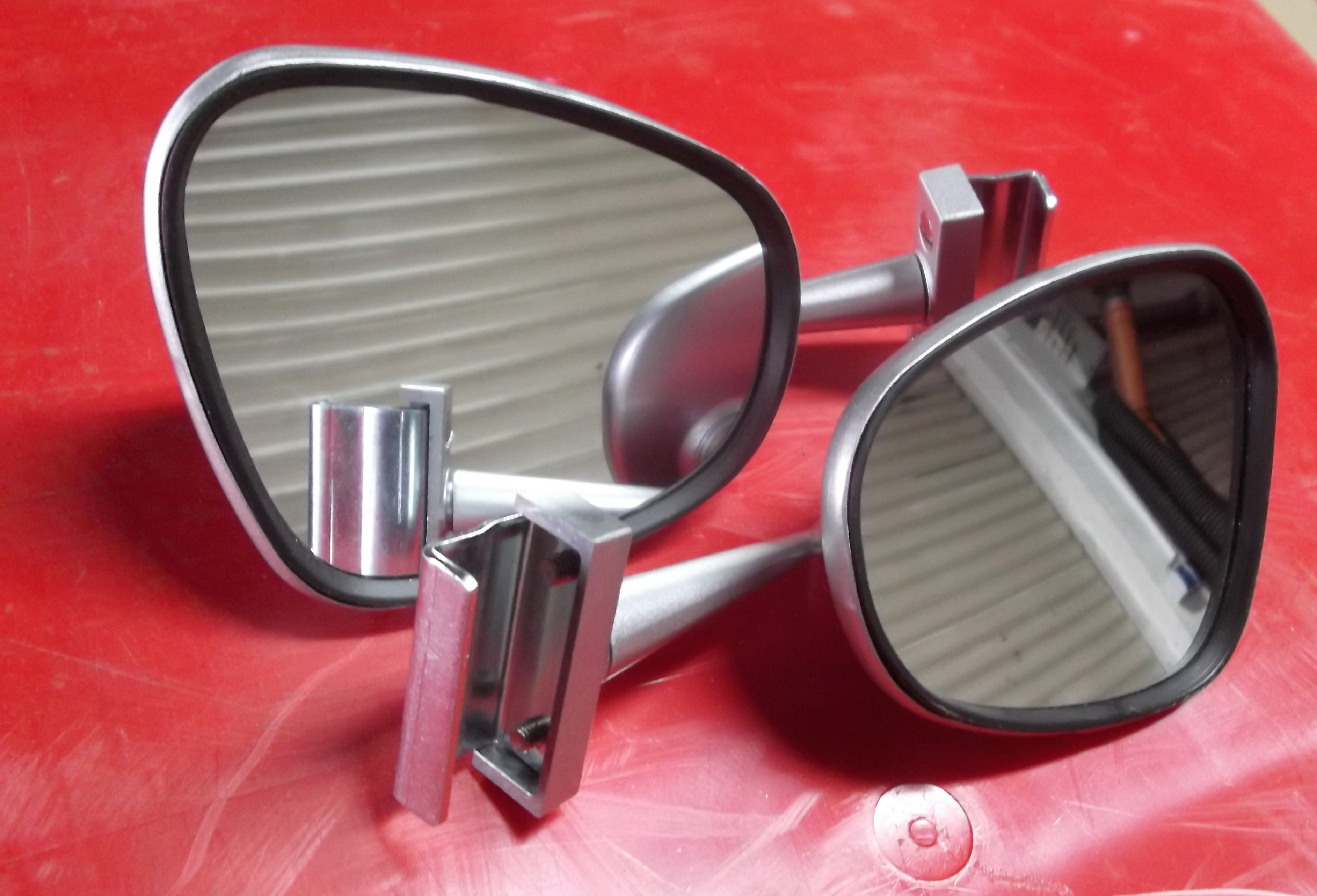 Nierenspiegel Klemmspiegel Spiegel Wartburg , Trabant , IFA Außenspiegel