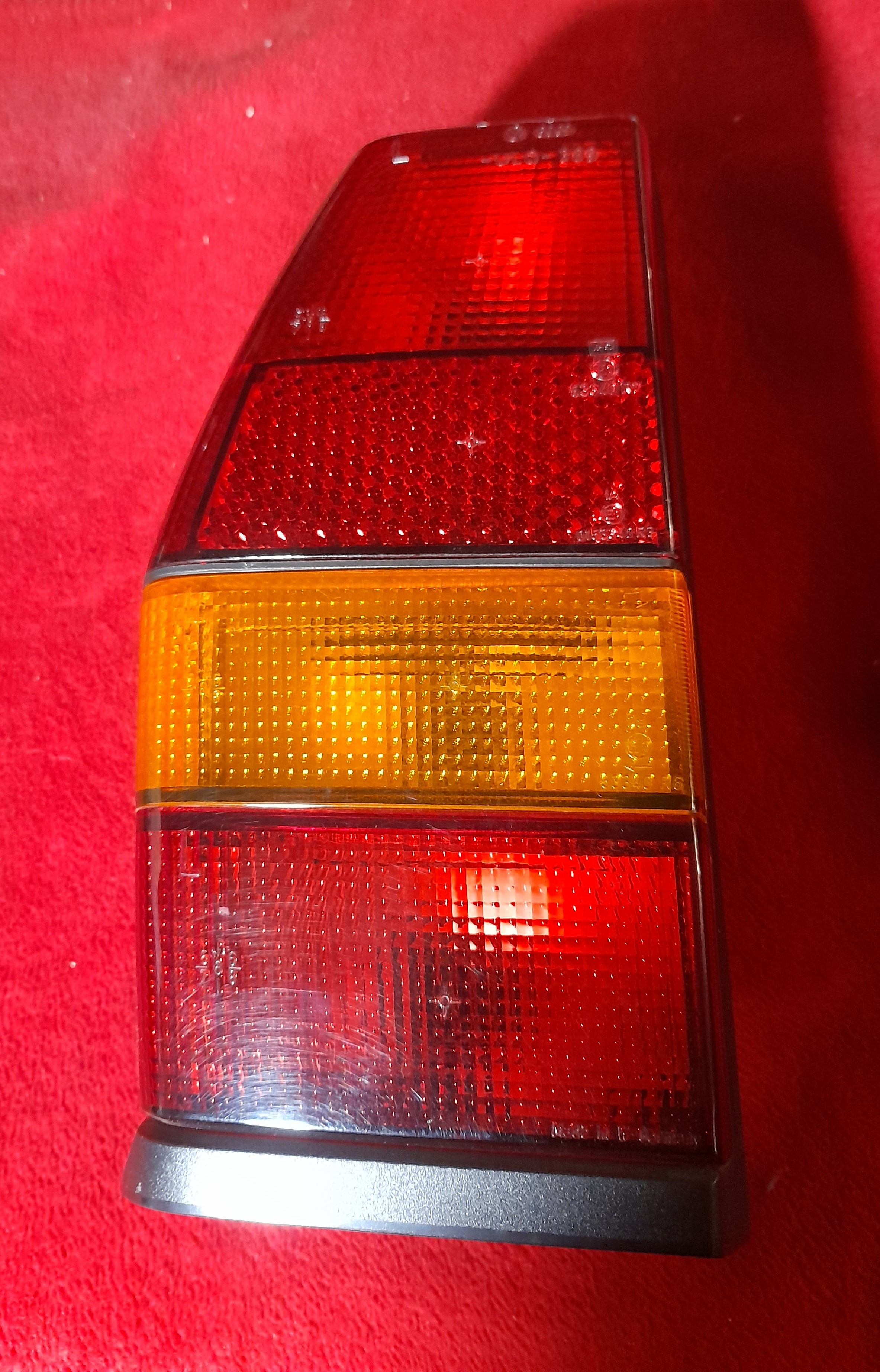 Rücklicht links VW Polo 86c Steilheck