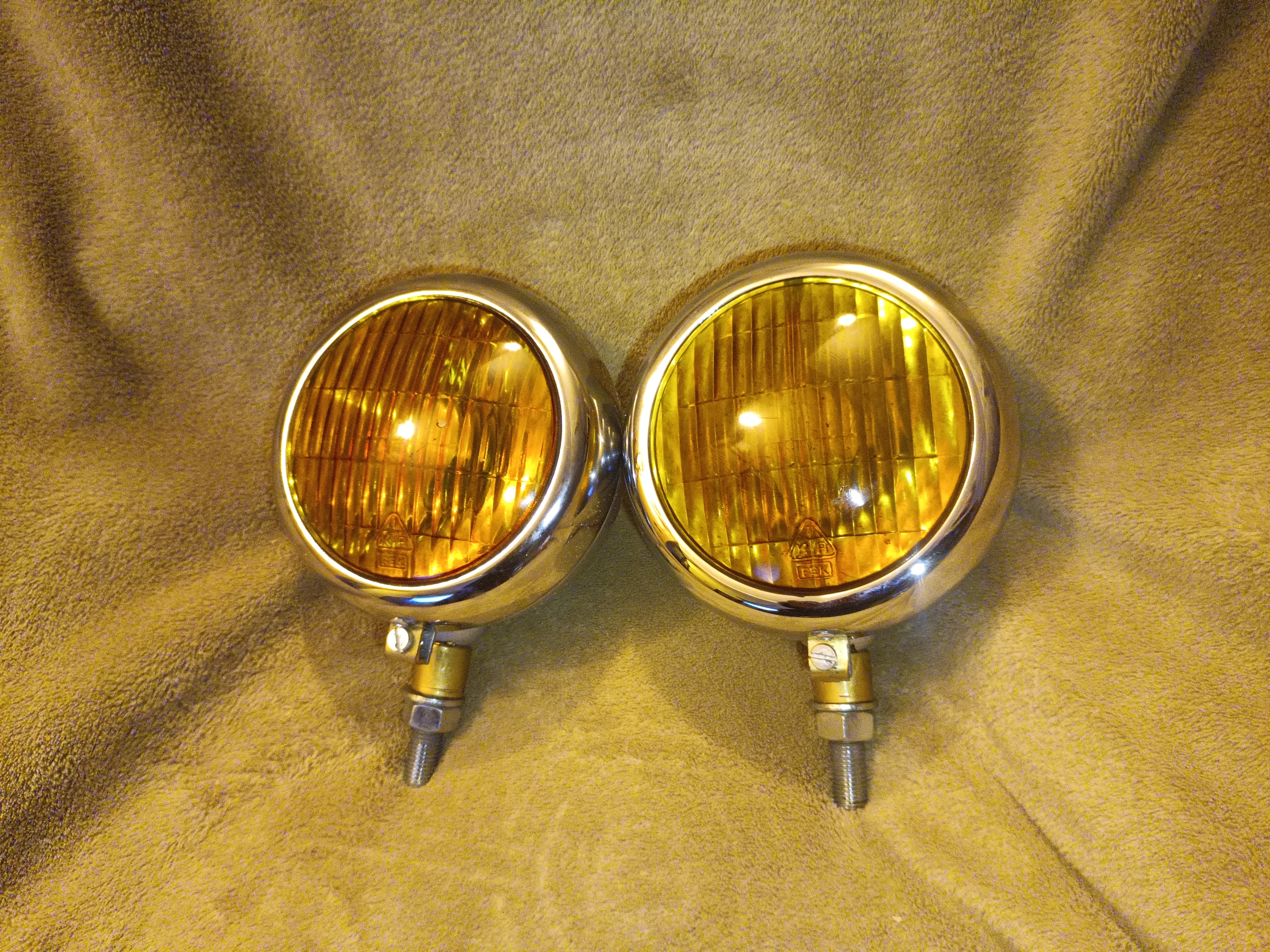 Nebelscheinwerfer Gelb Wartburg DKW IFA Trabant Barkas Robur EMW BMW-