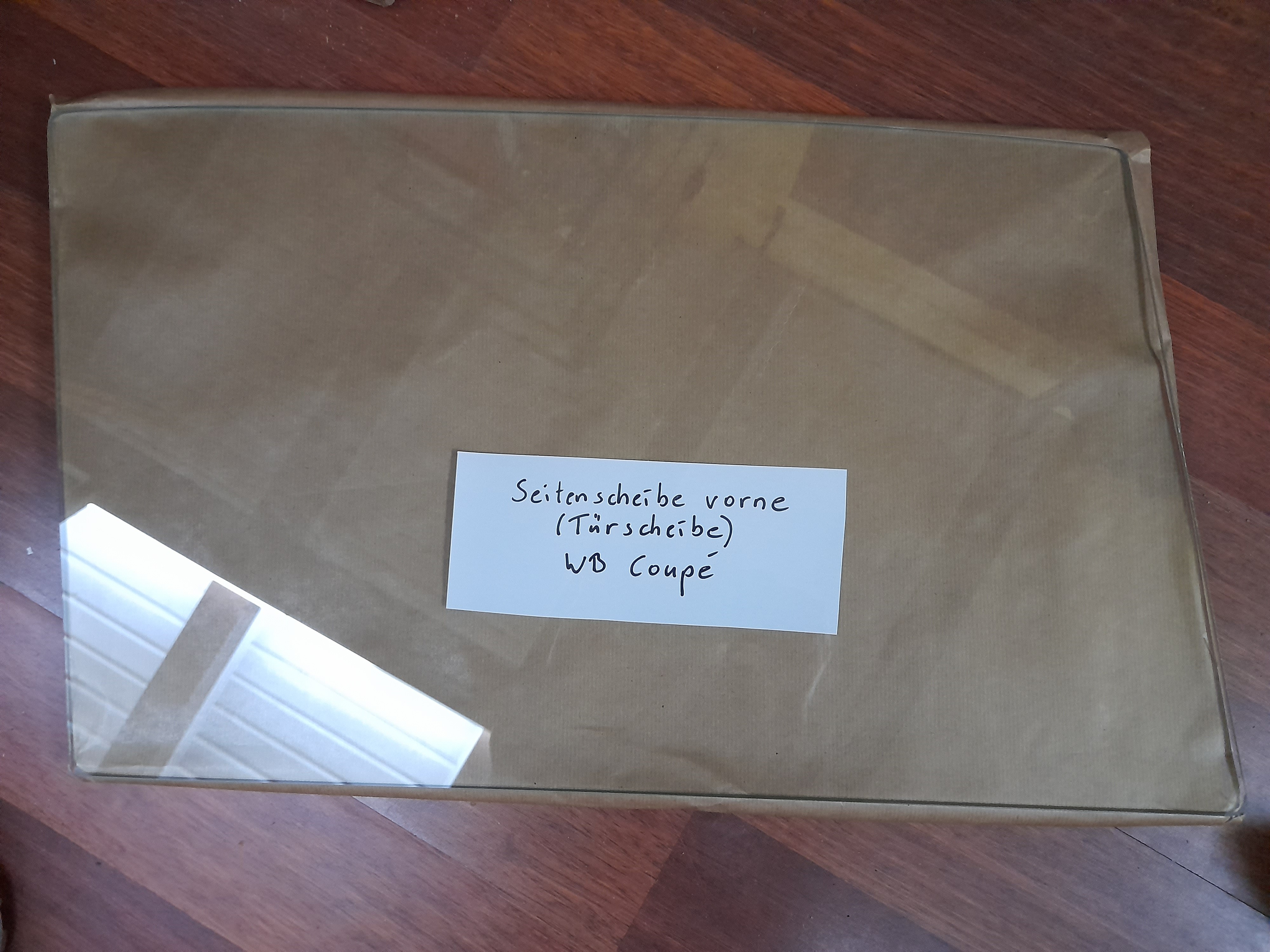 Scheibe Seitenscheibe Türscheibe vorne Wartburg 311 Coupè