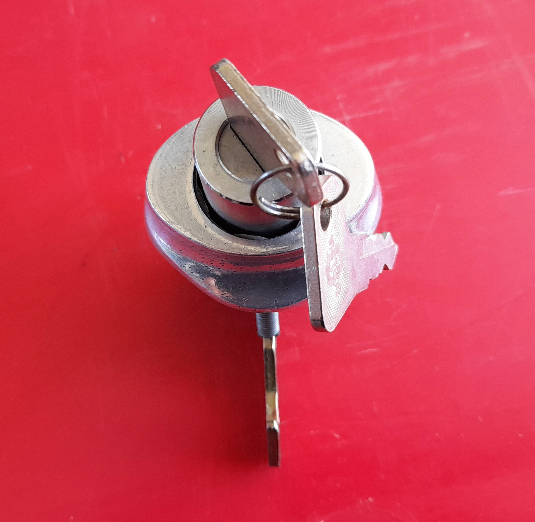 Heckklappenschloß , Kofferraumschloß Trabant 601