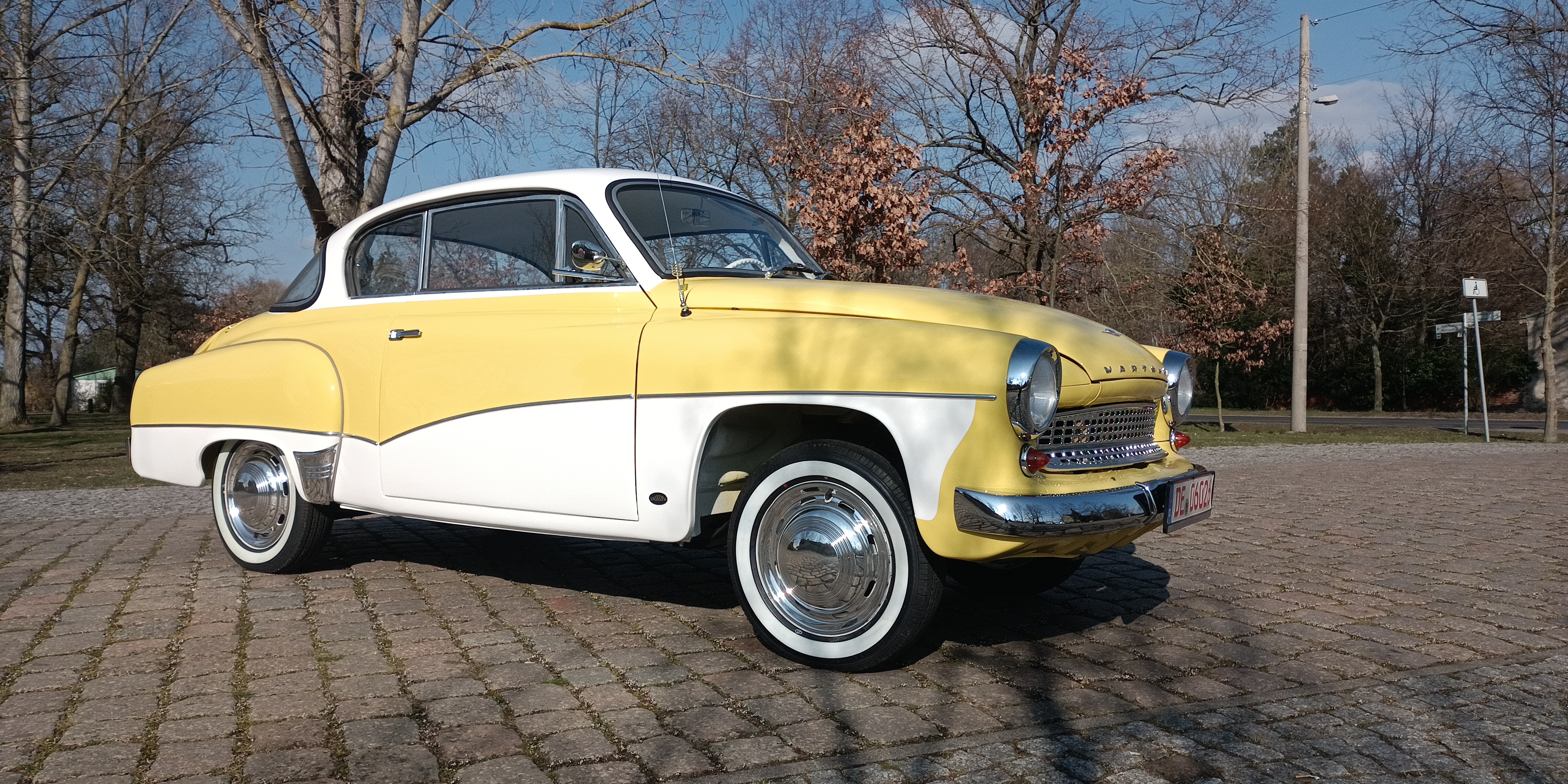 verkauft - Wartburg 311 Coupe bei uns restauriert