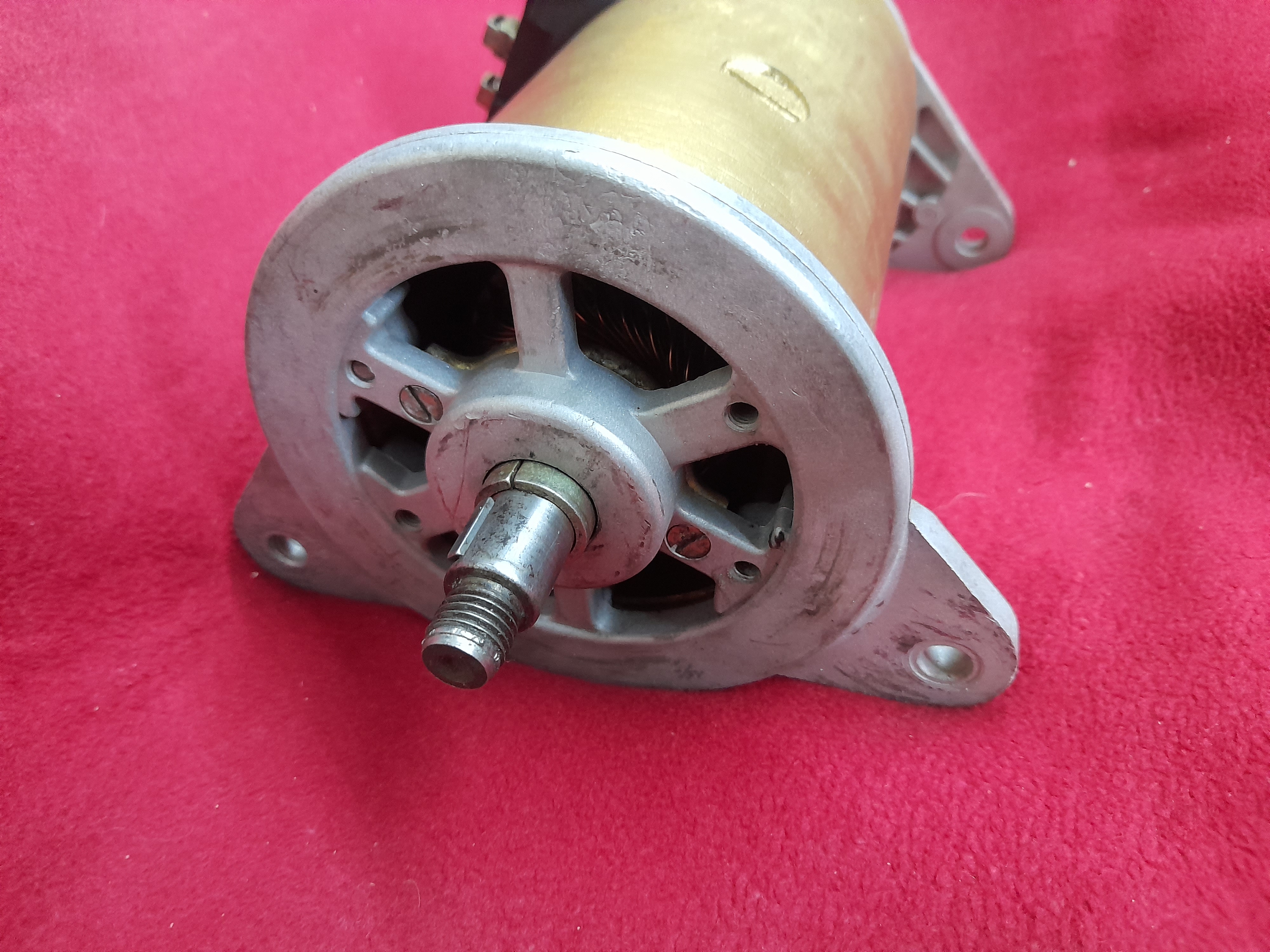Lichtmaschine Gleichstromlichtmaschine 12V 220W Wartburg 311 312 313 Trabant