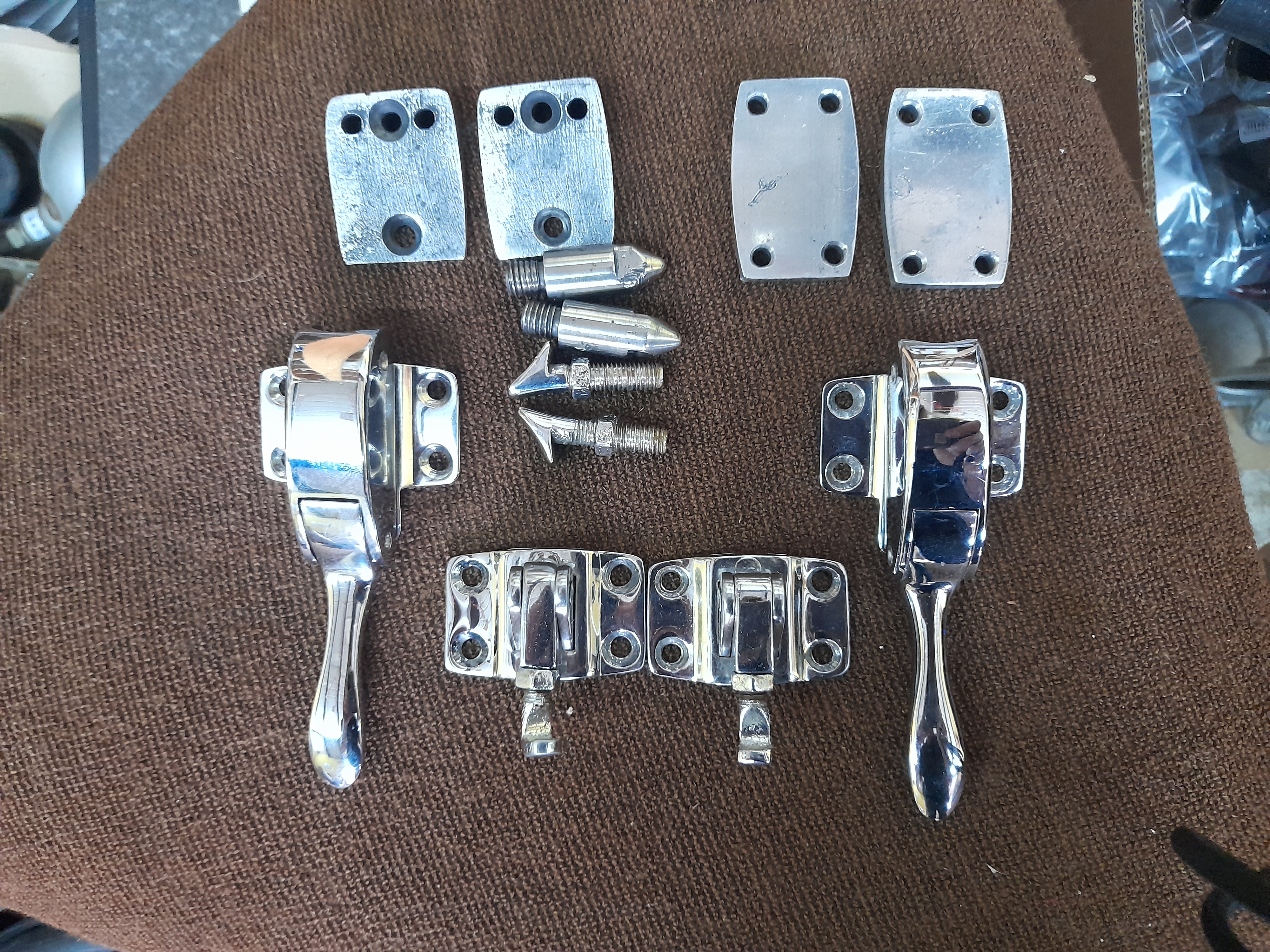 Kompletter Satz Verdeckverschlüsse Wartburg 311 Kabriolett Cabrio