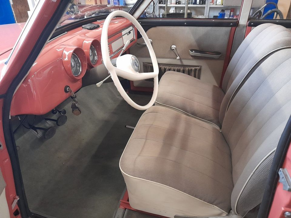 verkauft - Wartburg 311 deluxe mit Faltdach HU 11/2024