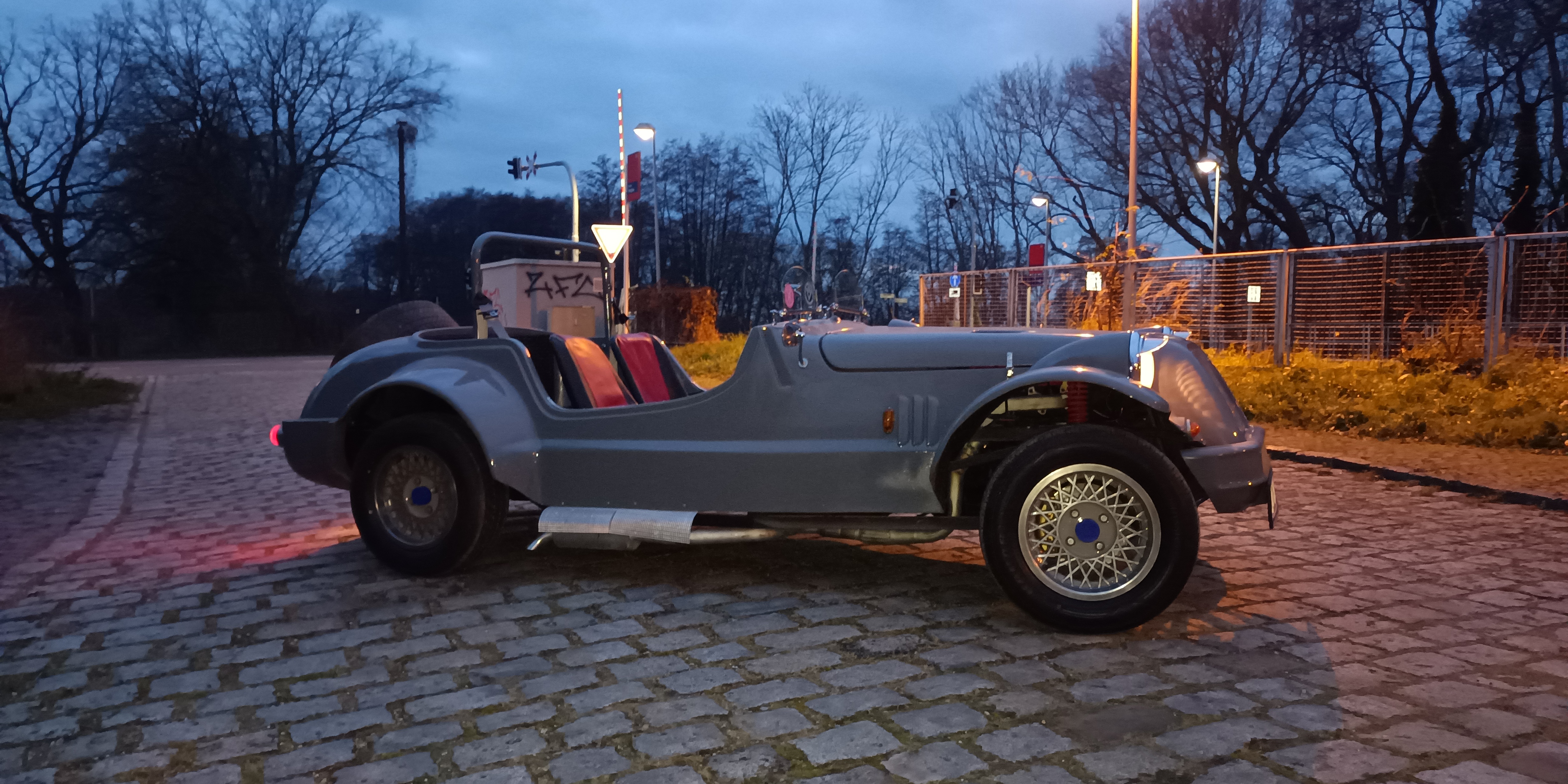Sommer Spaßauto Dutton Melos ähnlich Lotus Super Seven Kitcar