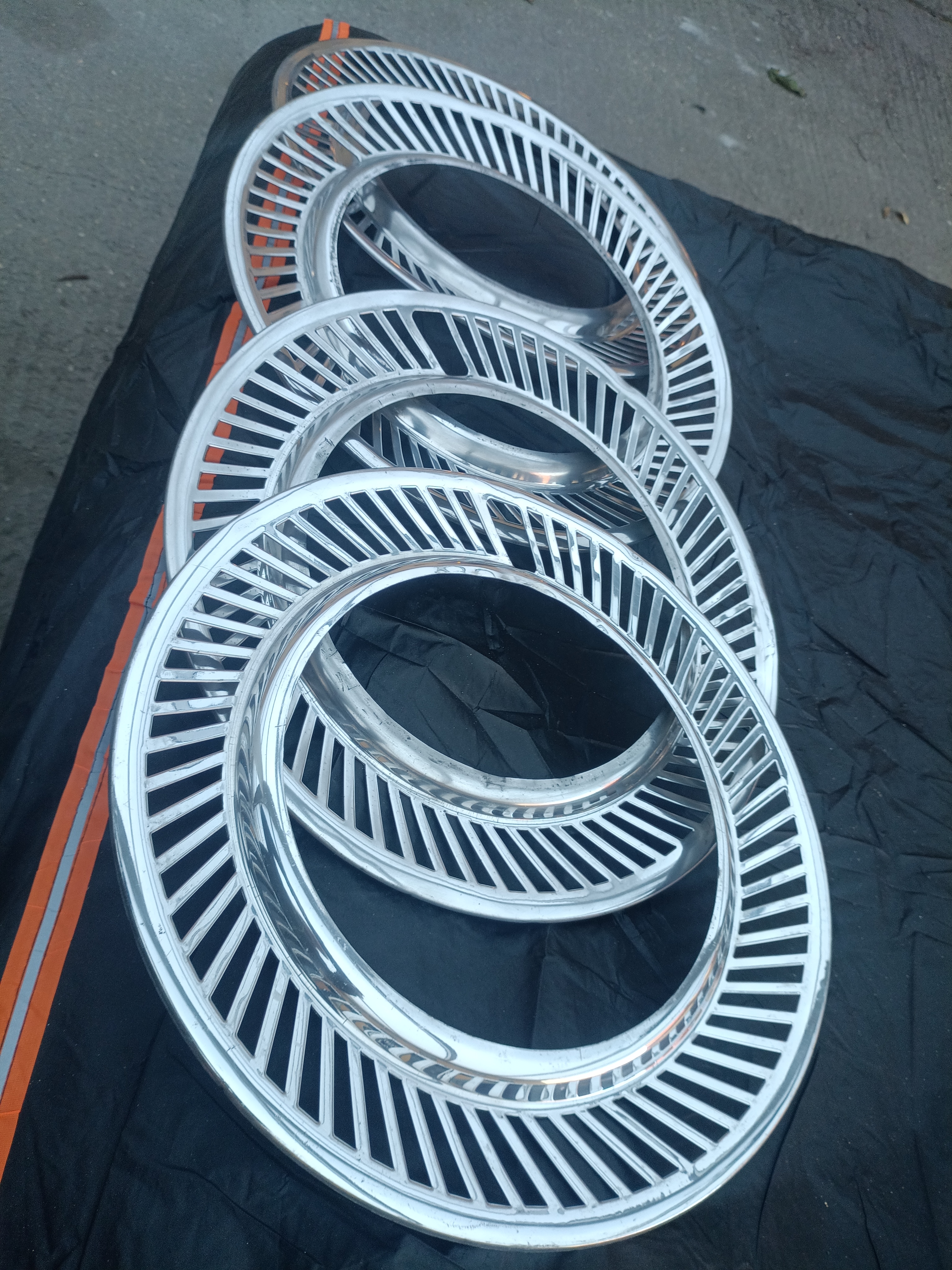 Radzierringe Felgenzierringe 15`` Wartburg  311 313 IFA F9