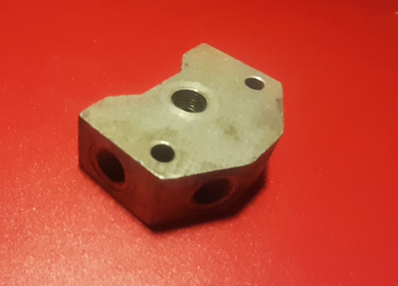 Zentralverteiler A-Kreis Verteilerstutzen Wartburg 353  1.3