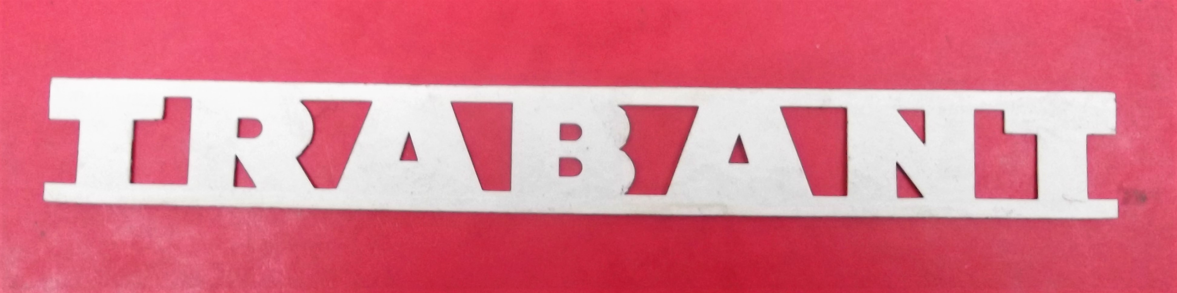 Schriftzug Trabant für Spritzlappen Schmutzfänger