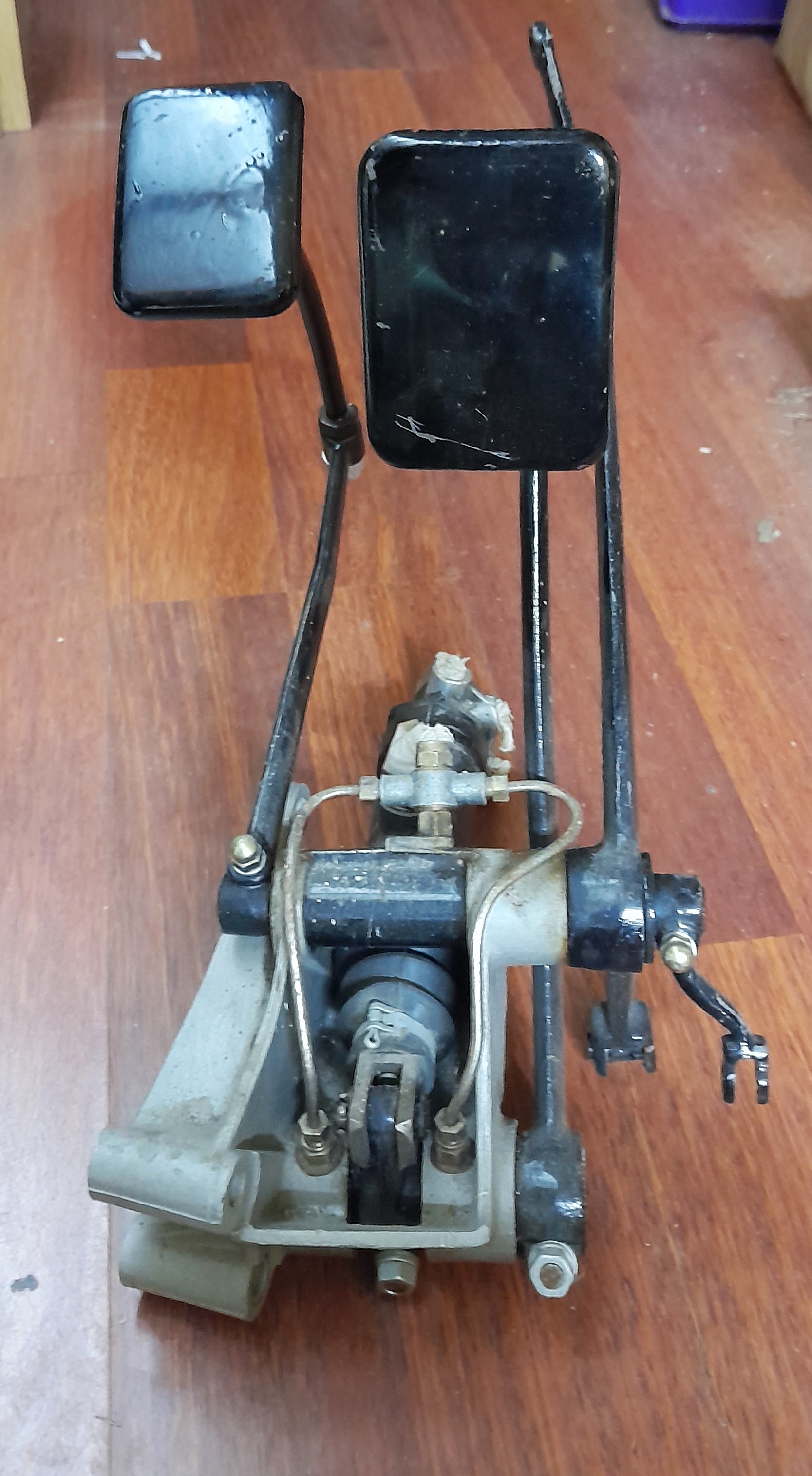 Pedalbock BMW EMW 327 340