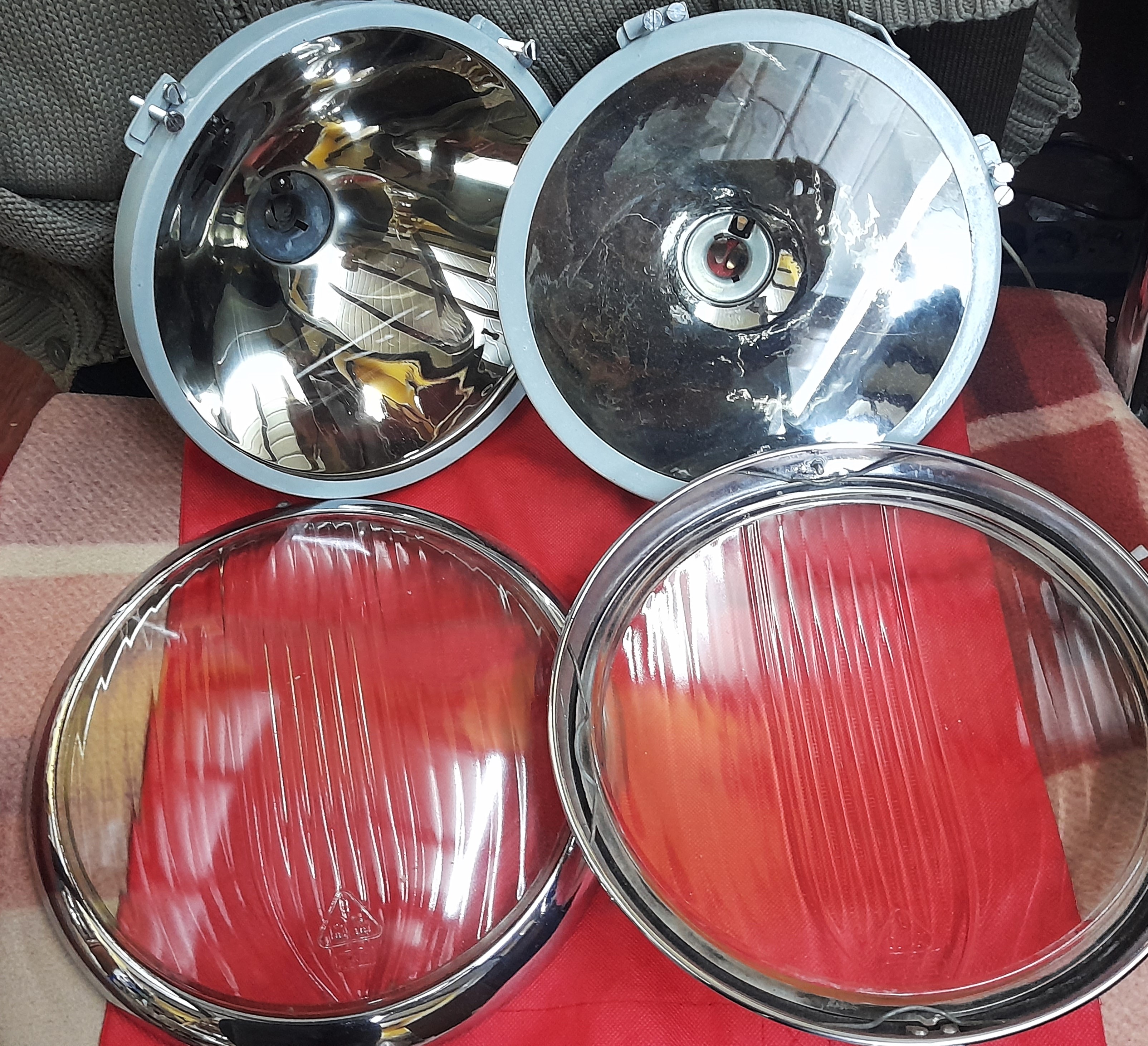 Scheinwerfer IKA 220 mm BMW EMW 340 327