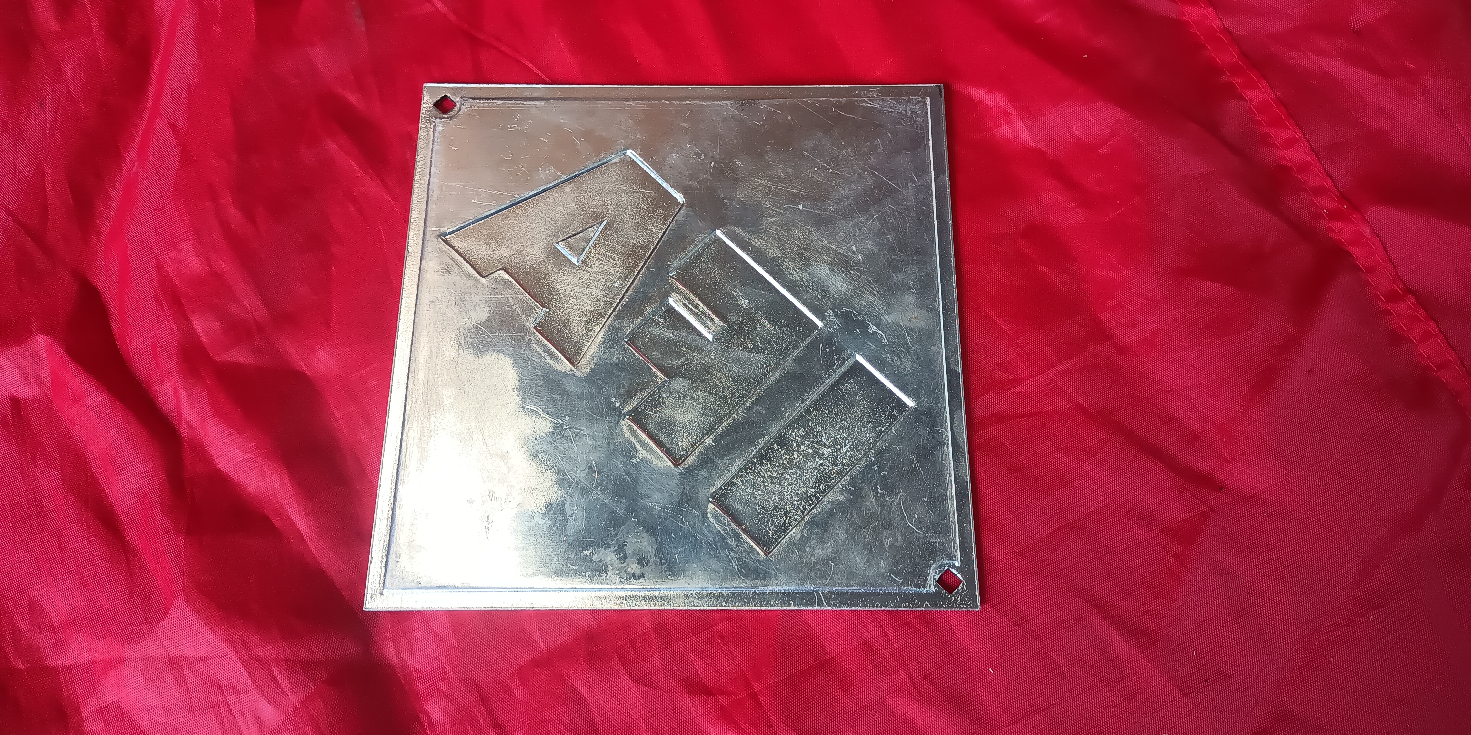 IFA Schild Emblem IFA W50 ZT300