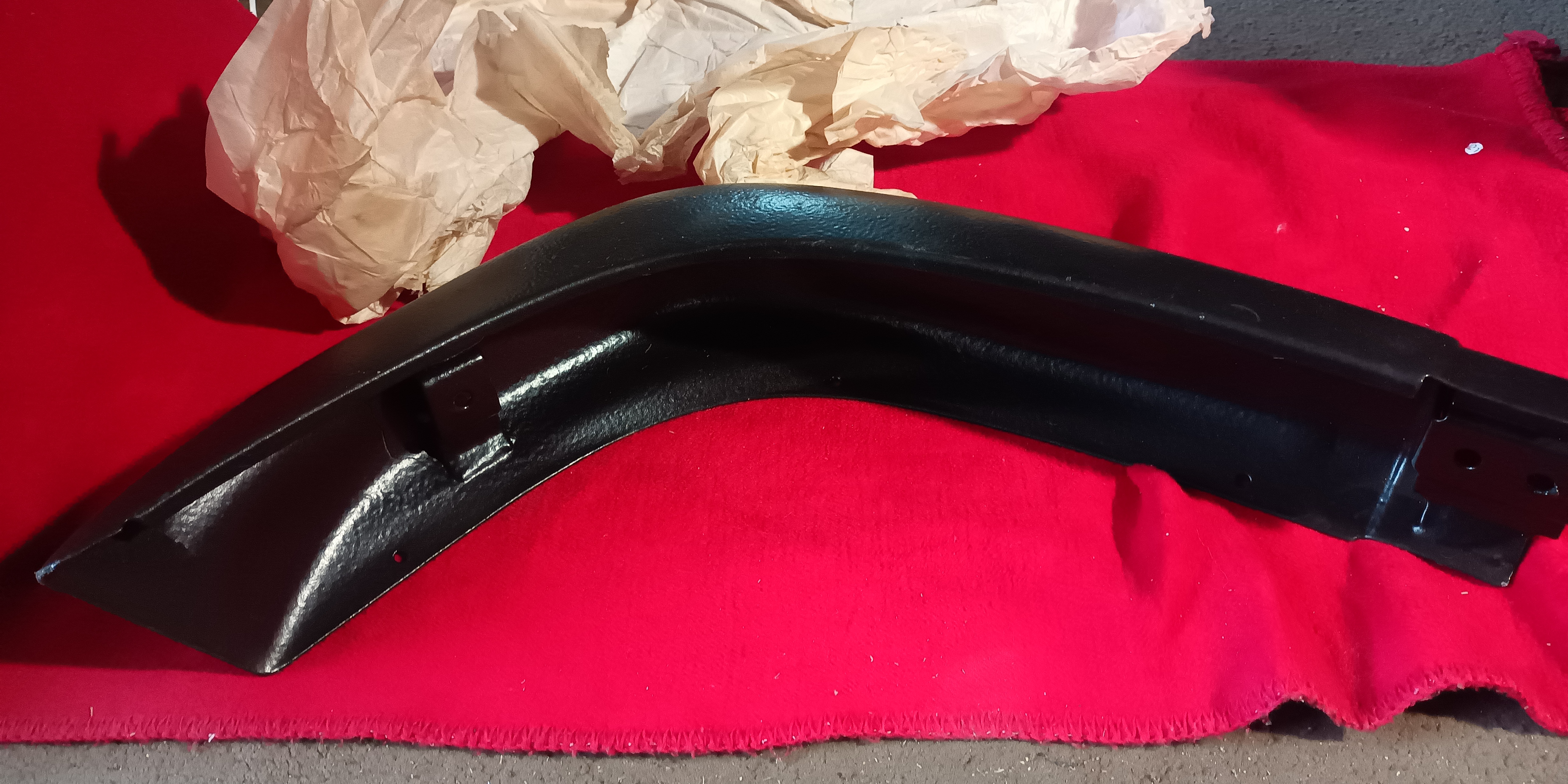 Stoßstange vorn links oder hinten rechts schwarz Wartburg 353