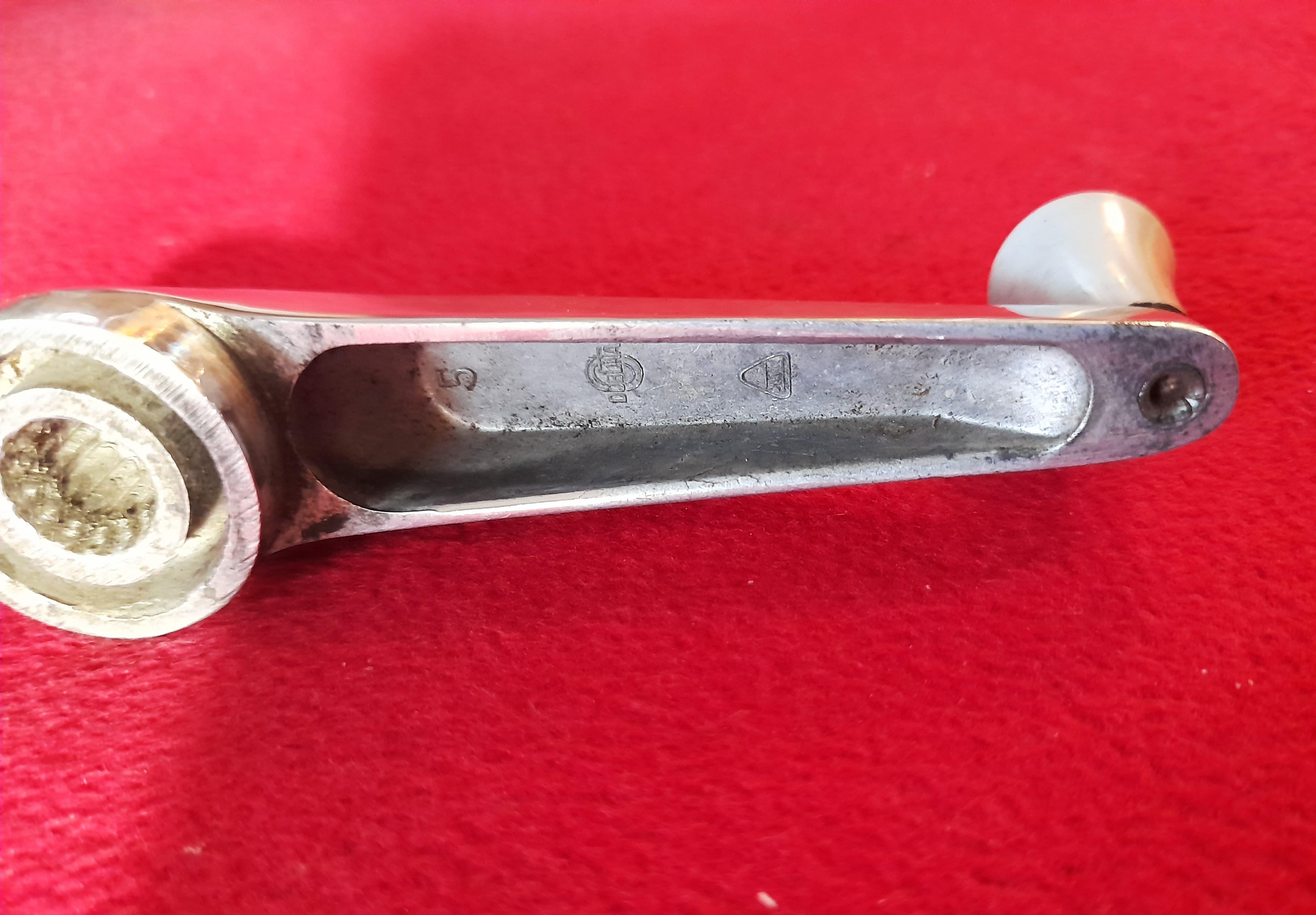 Fensterkurbel Wartburg Trabant IFA grau Doblina