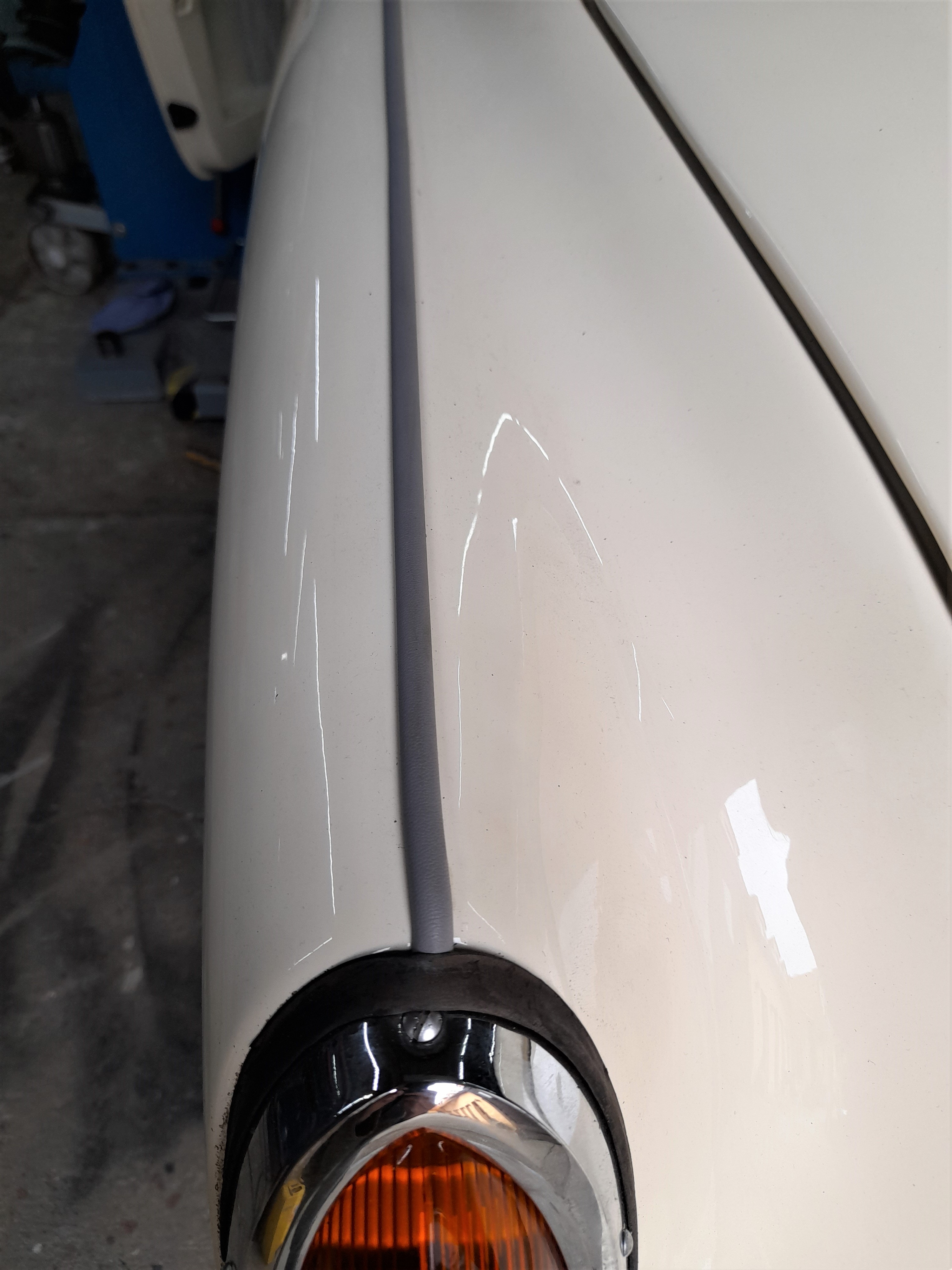 Keder Kotflügel grau Wartburg 311 312 Coupe / Cabrio ; HT , 313